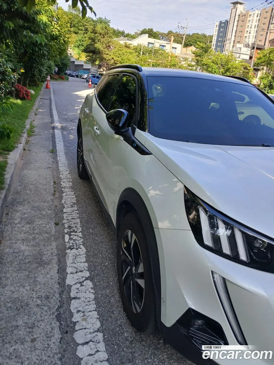 Peugeot e-2008 2021 — 7
