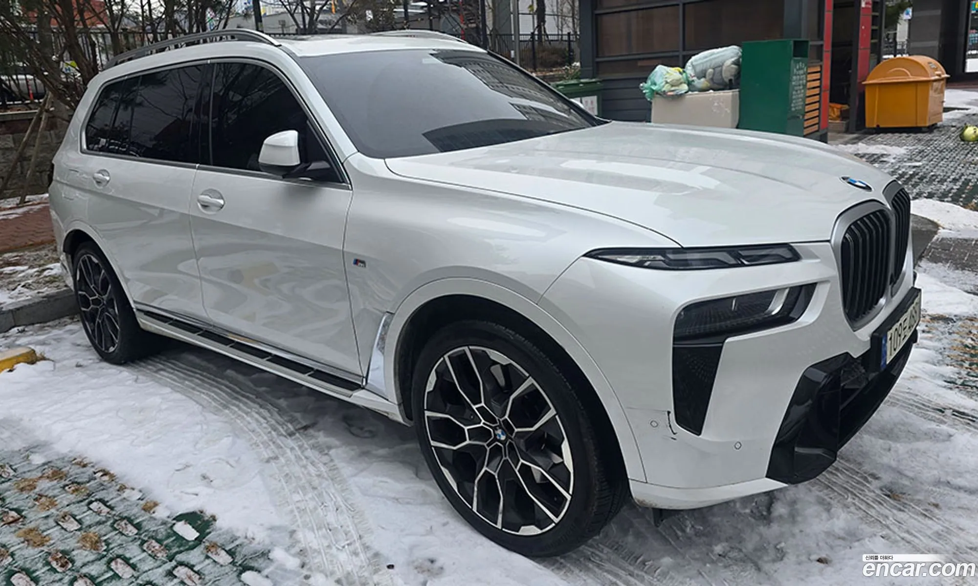 BMW X7 2023 — 11