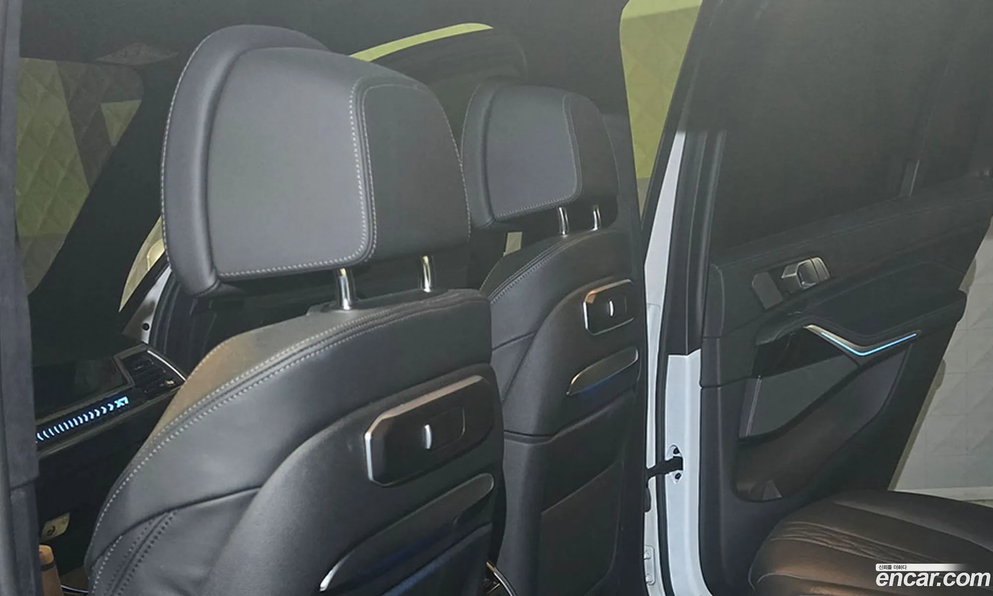 BMW X7 2023 — 10