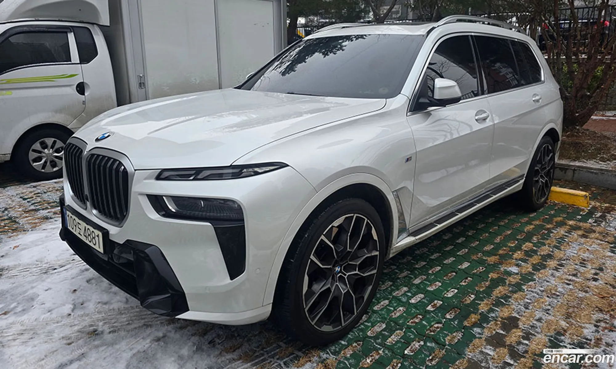 BMW X7 2023 — 5