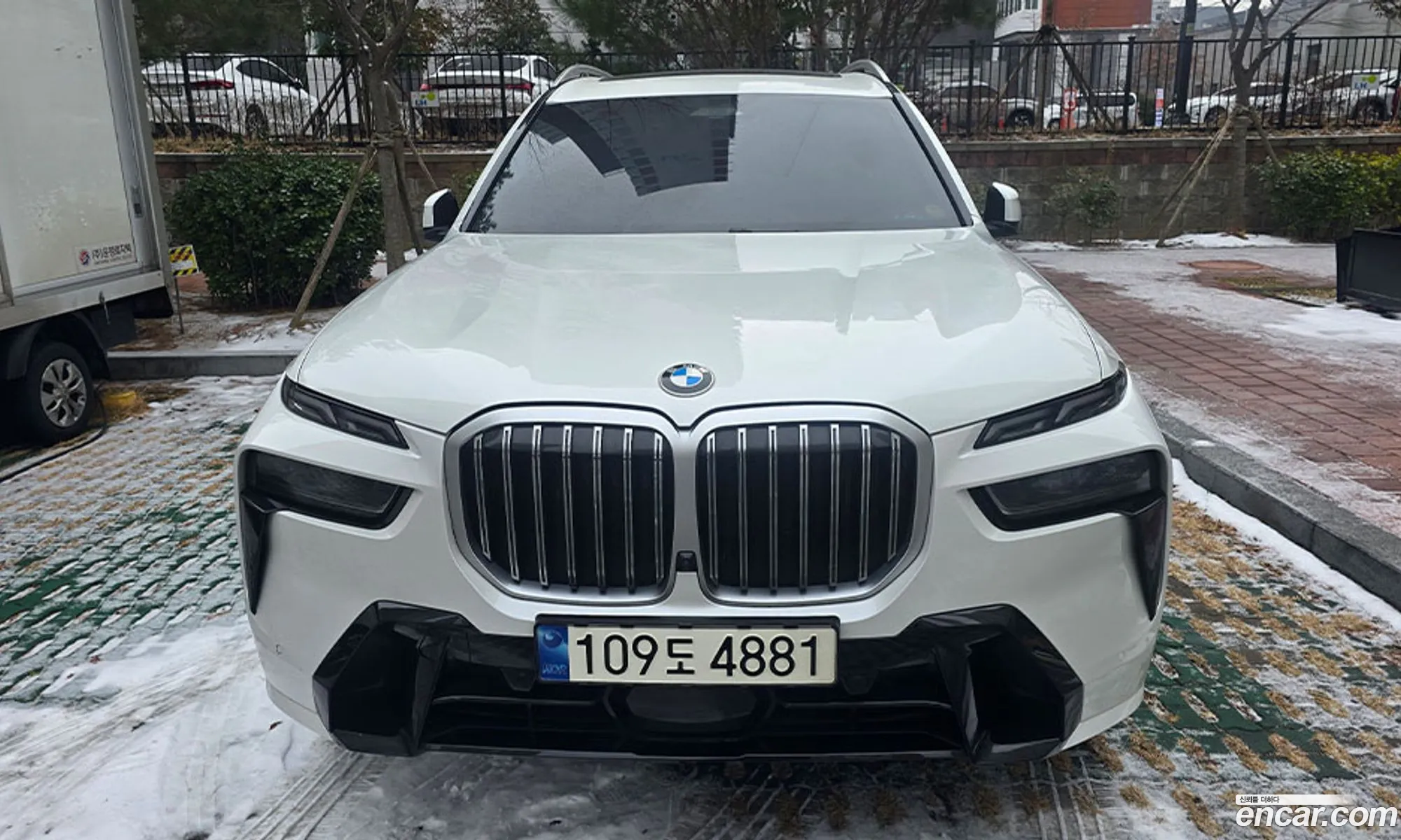BMW X7 2023 — 14