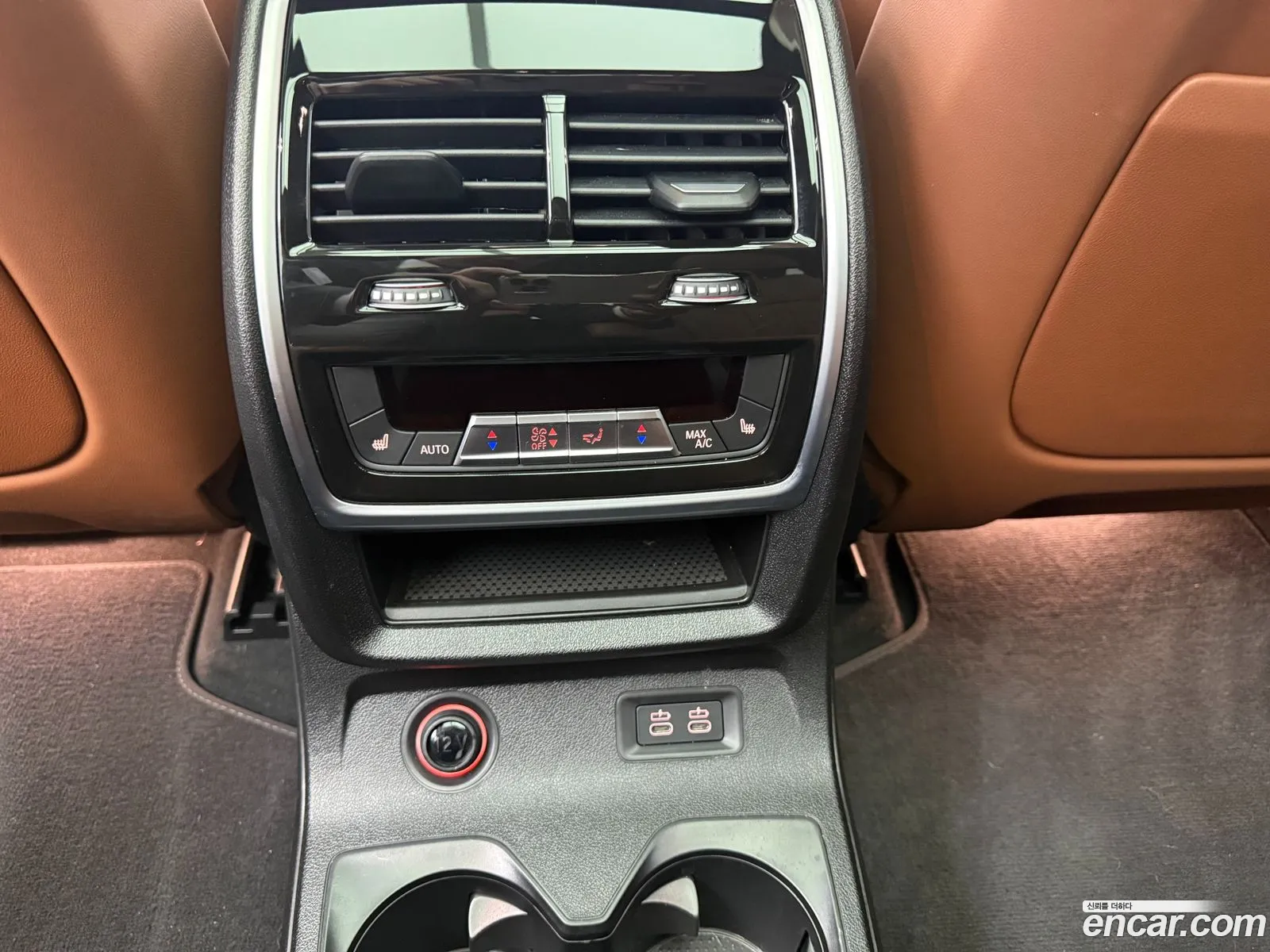 BMW X7 2025 — 7