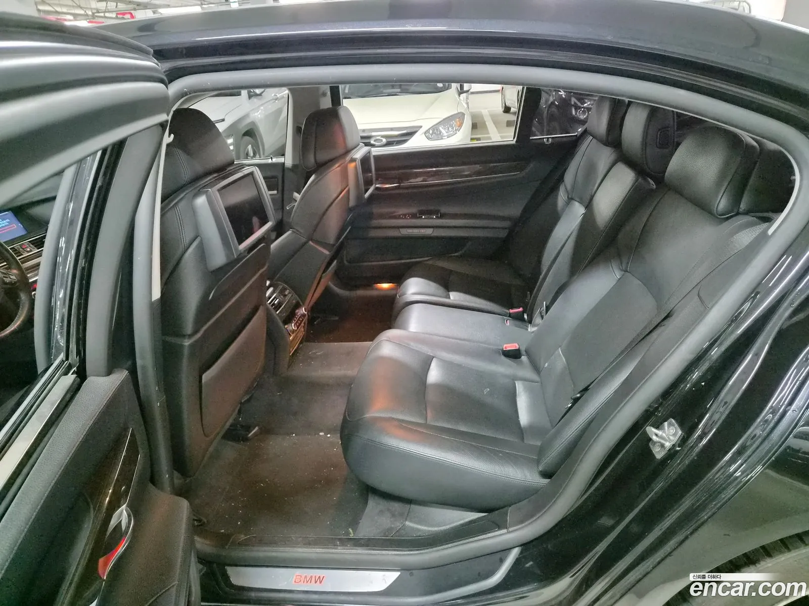 BMW 7 Series 2012 — 14