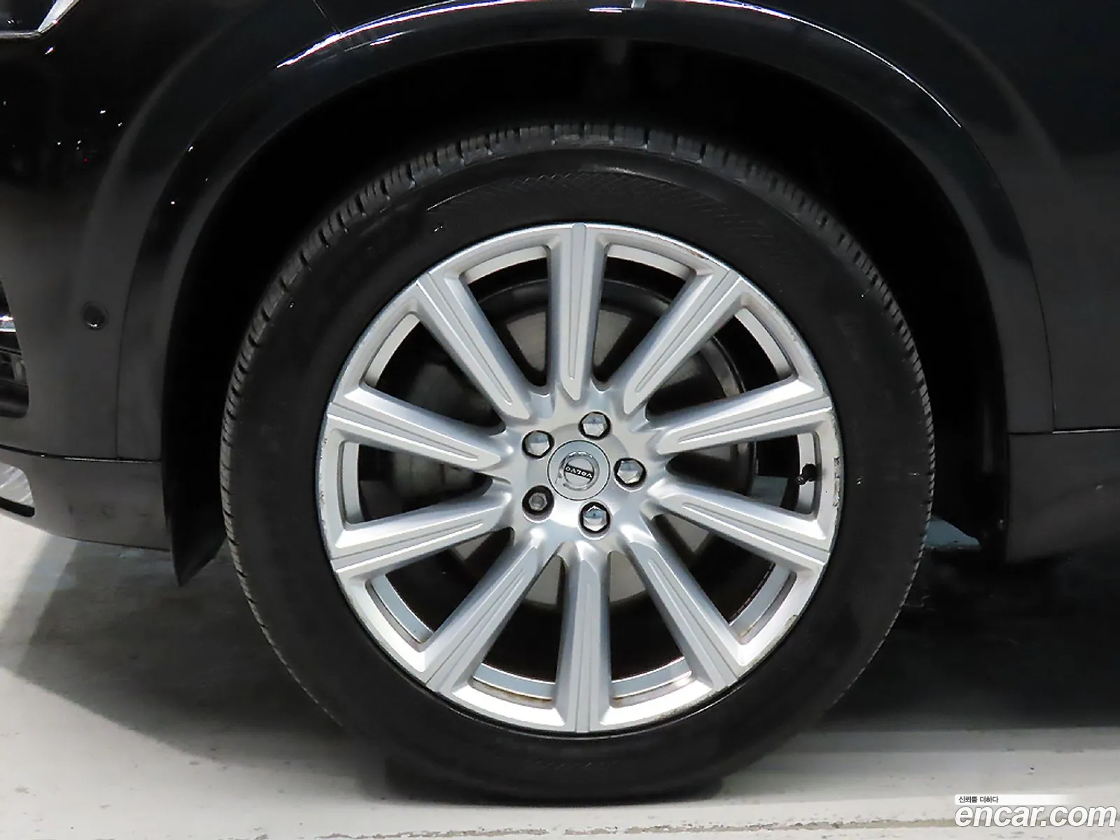 Volvo XC90 2016 — 3