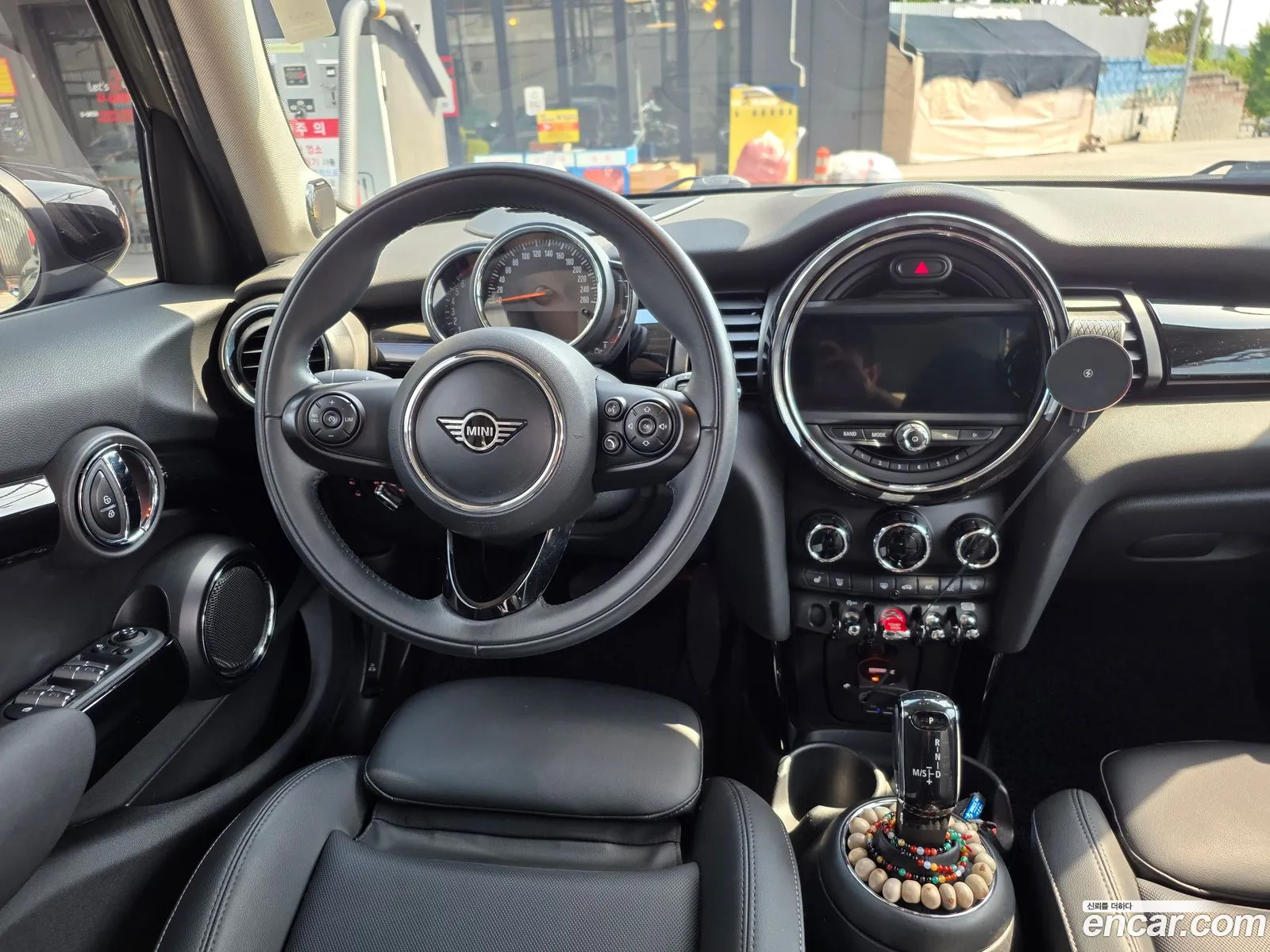 Mini Cooper 2020 — 6