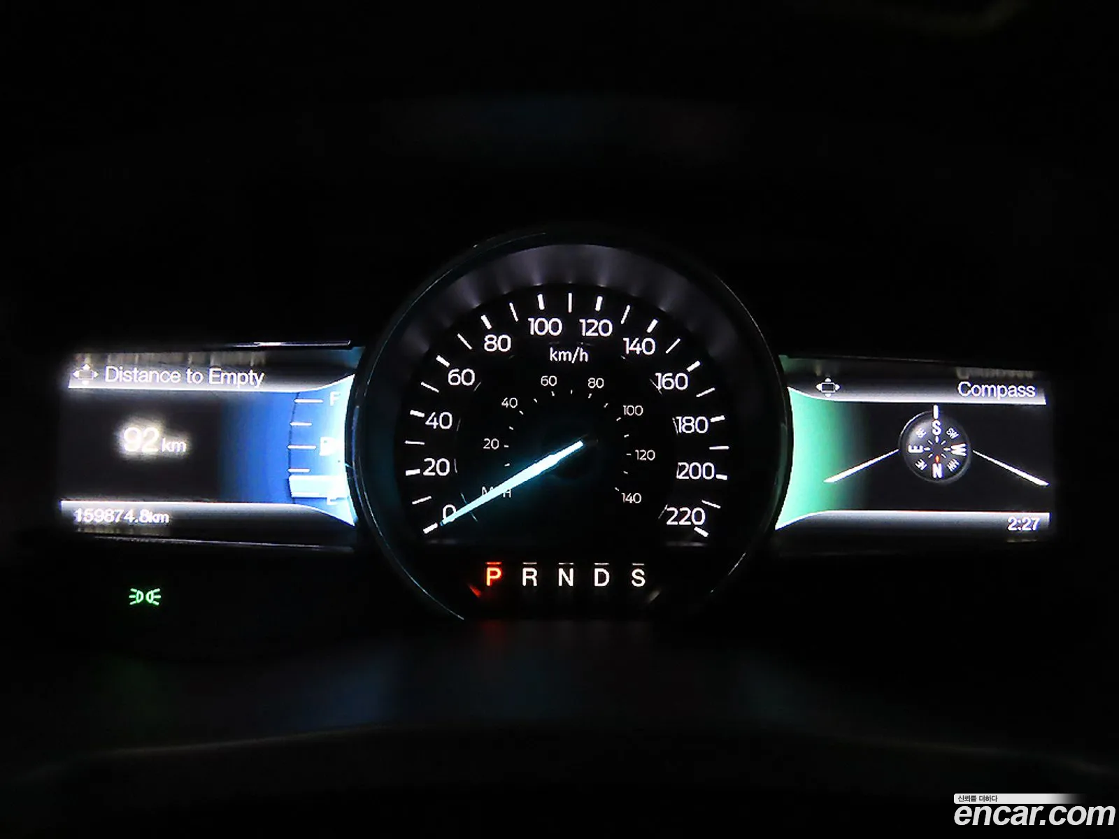 Ford Explorer 2016 — 17