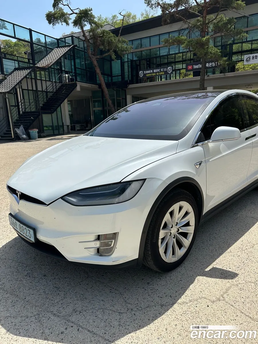 Tesla Model X 2020 — 4