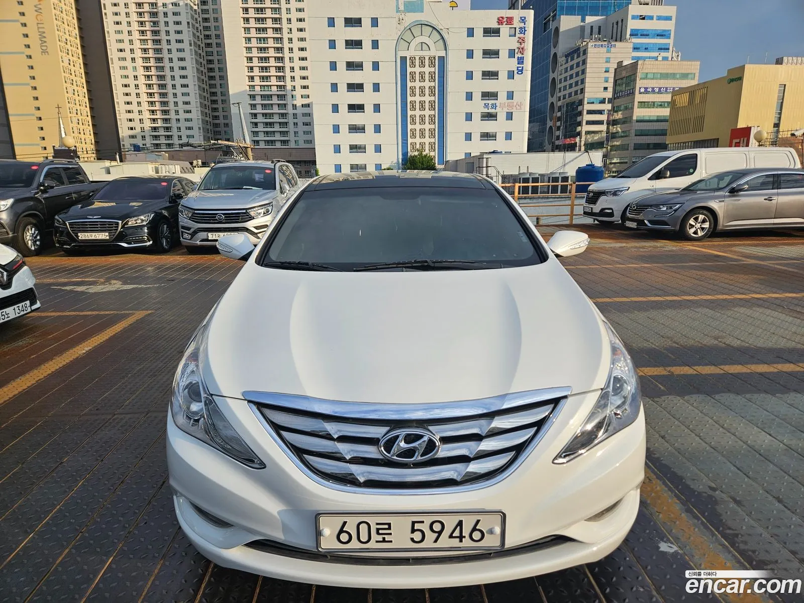 Hyundai YF Sonata 2011 — 4