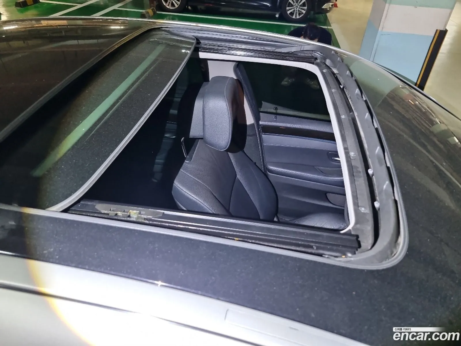 BMW 5 Series 2011 — 10