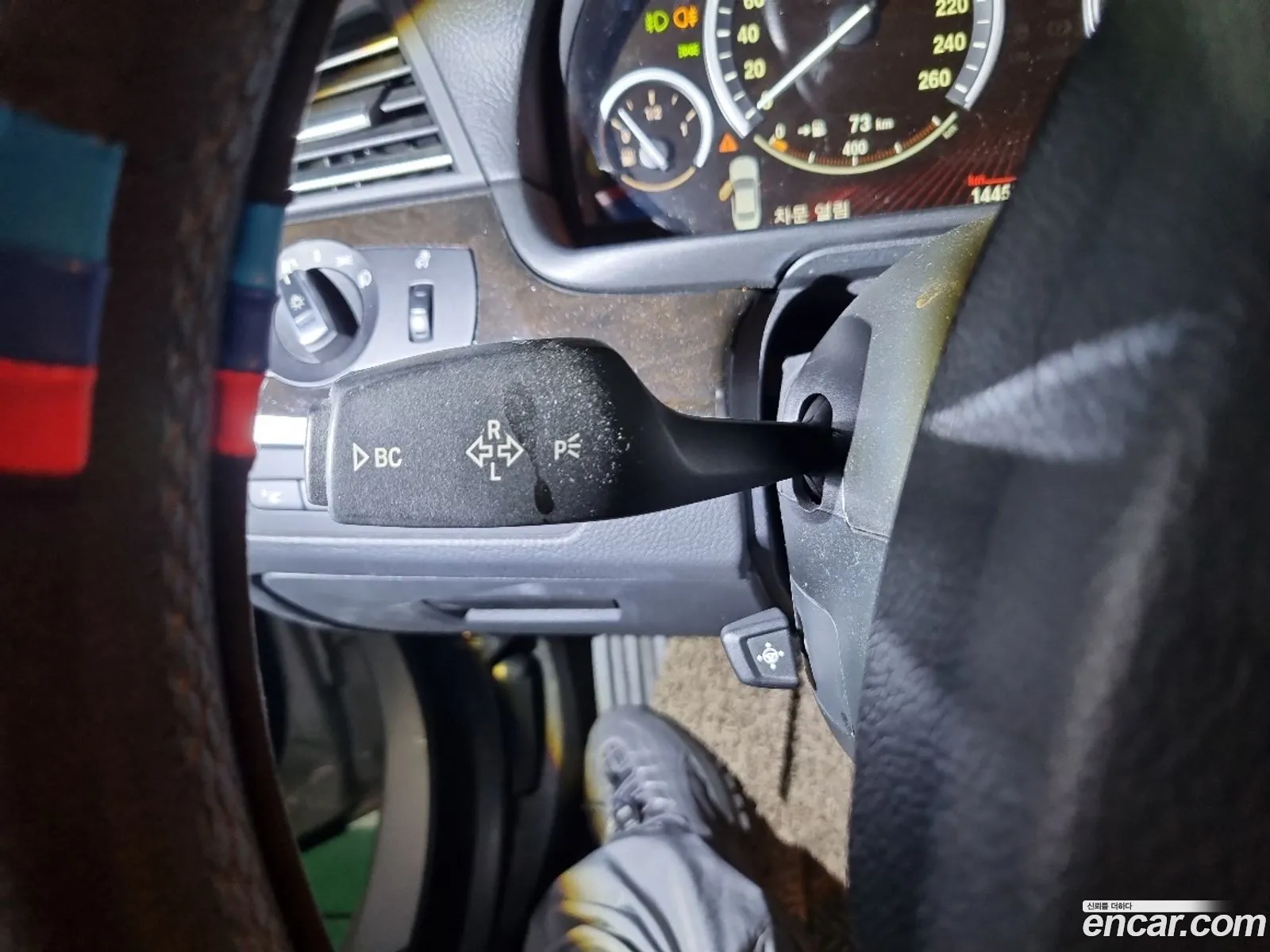 BMW 5 Series 2011 — 12