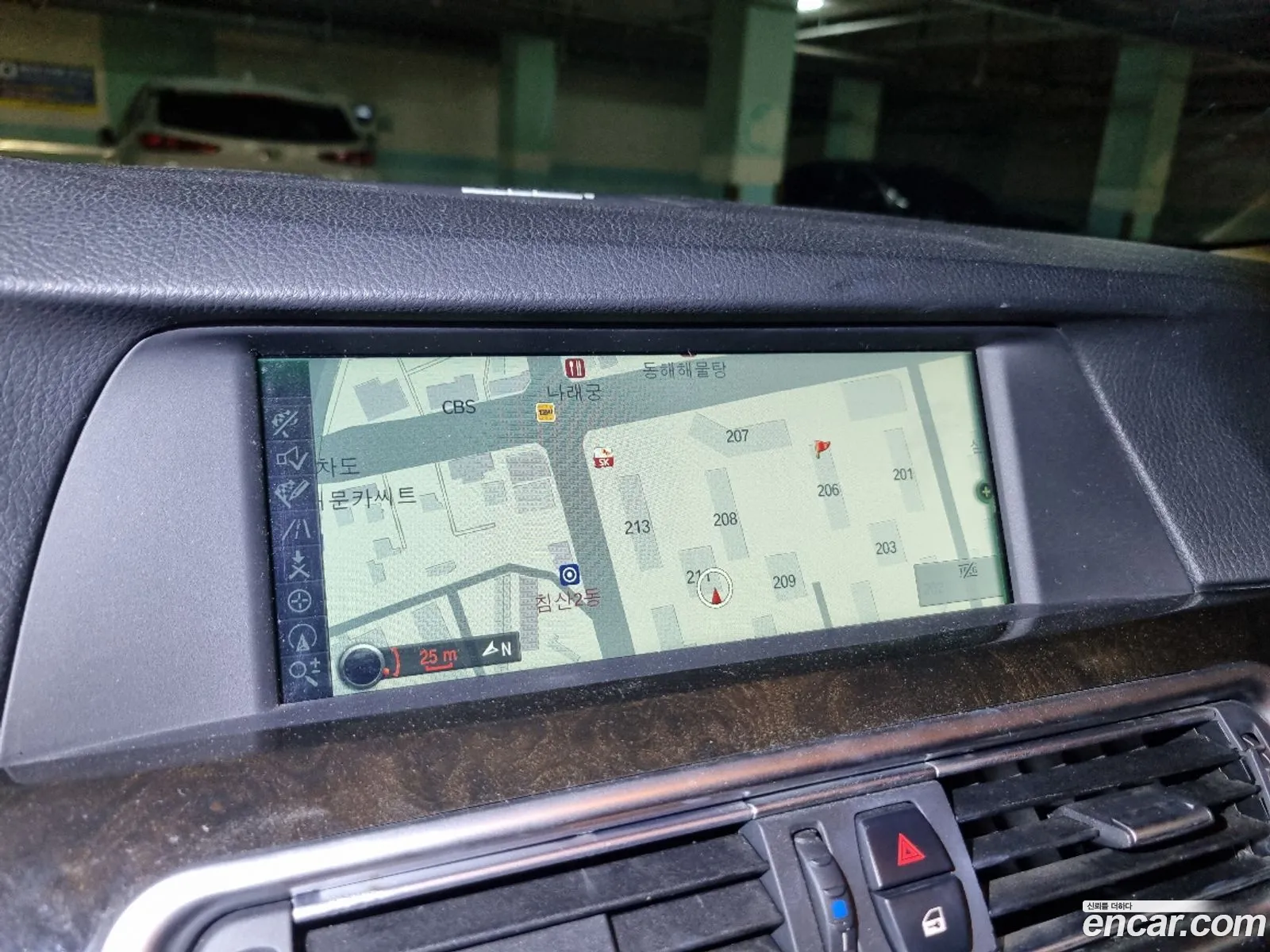 BMW 5 Series 2011 — 9