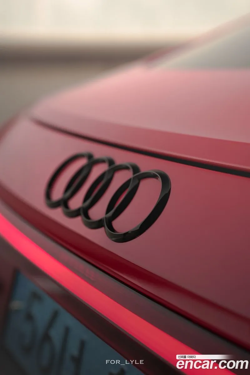 Audi RS e-tron GT 2022 — 17