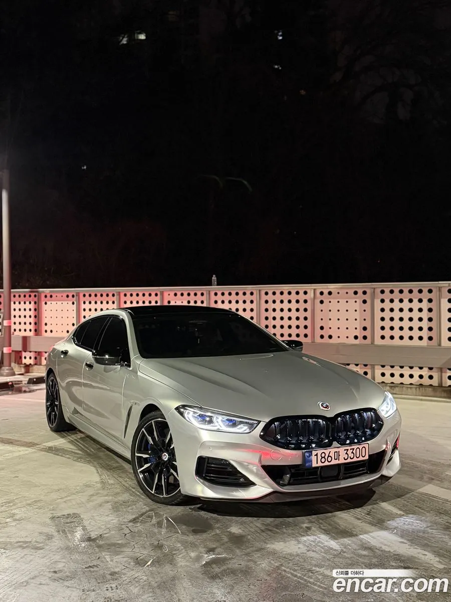 BMW 8 Series 2023 — 2