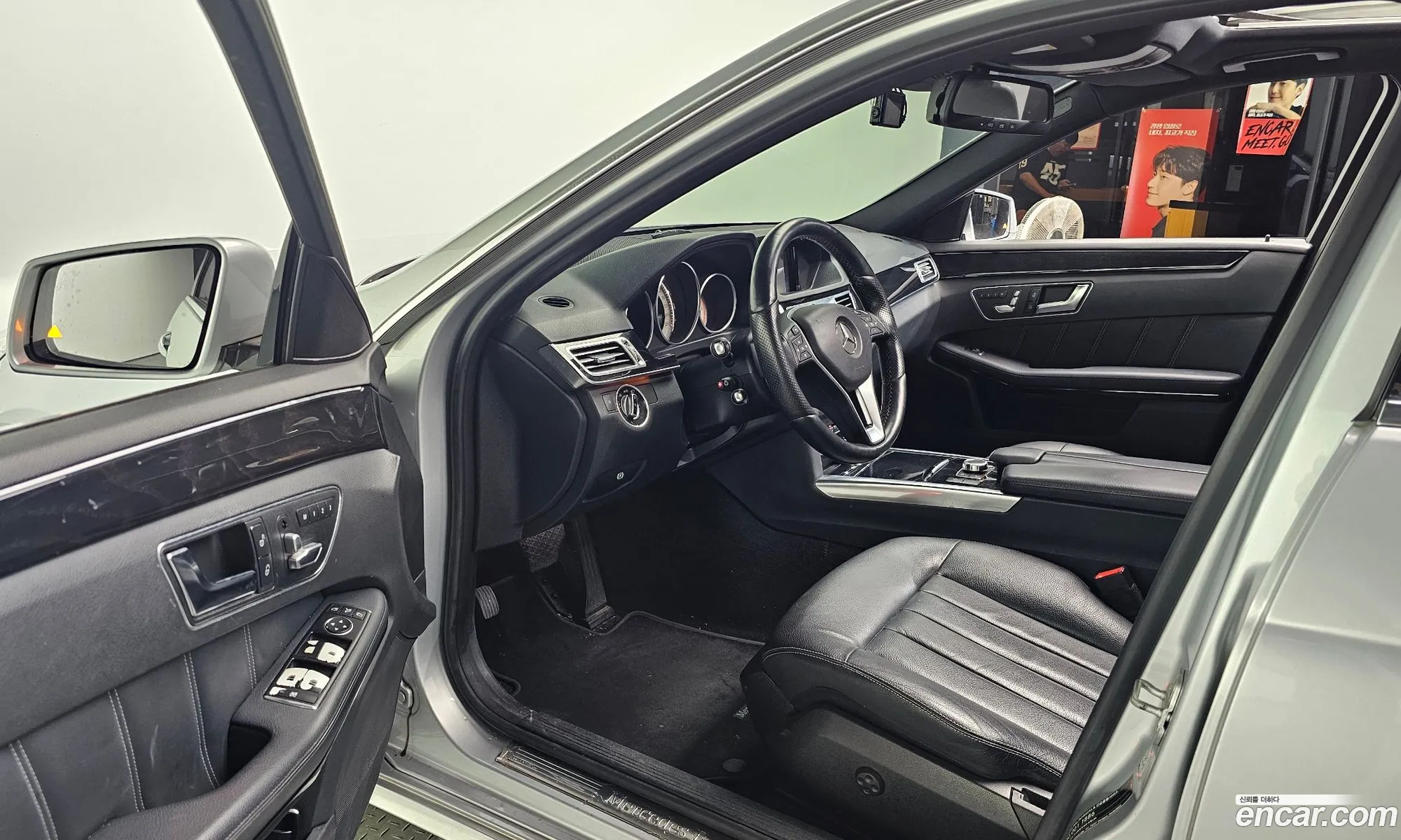 Mercedes-Benz E-Class W212 2015 — 14