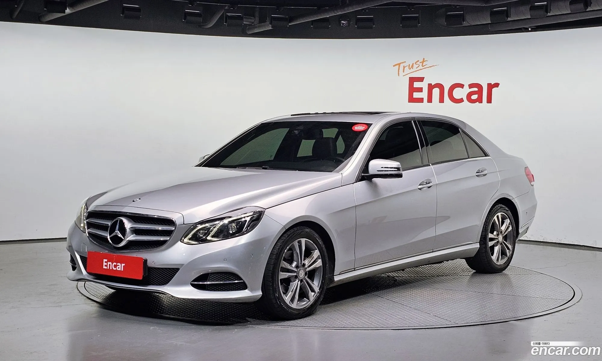 Mercedes-Benz E-Class W212 2015 — 8