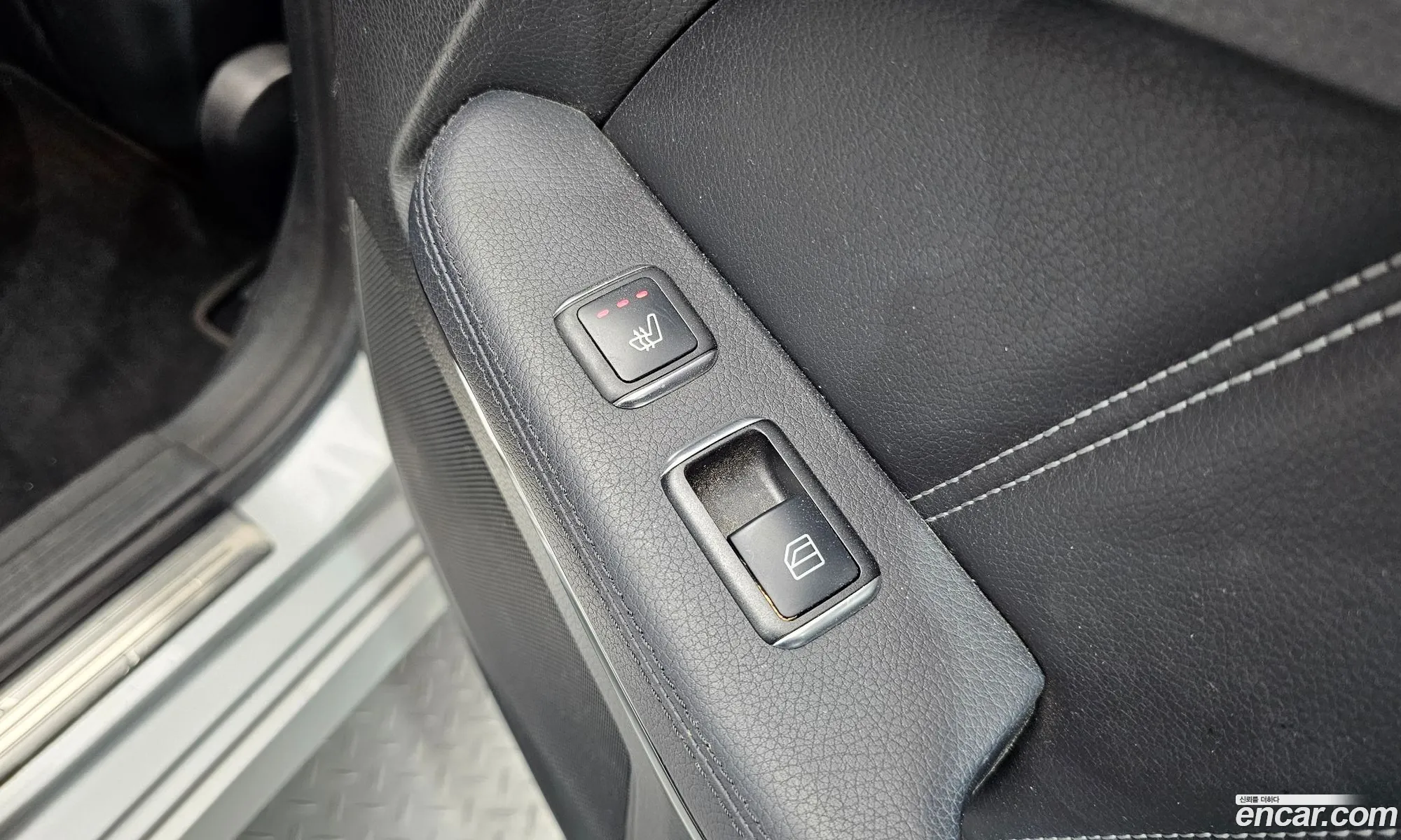 Mercedes-Benz E-Class W212 2015 — 17