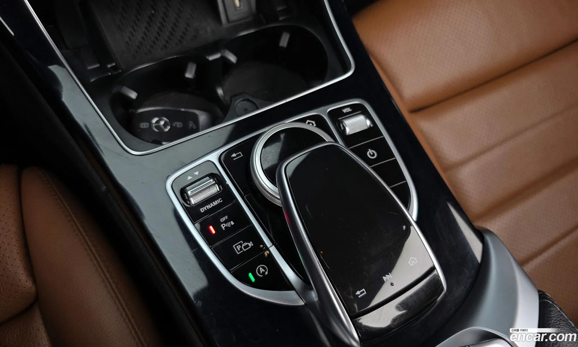 Mercedes-Benz C-Class W205 2019 — 32