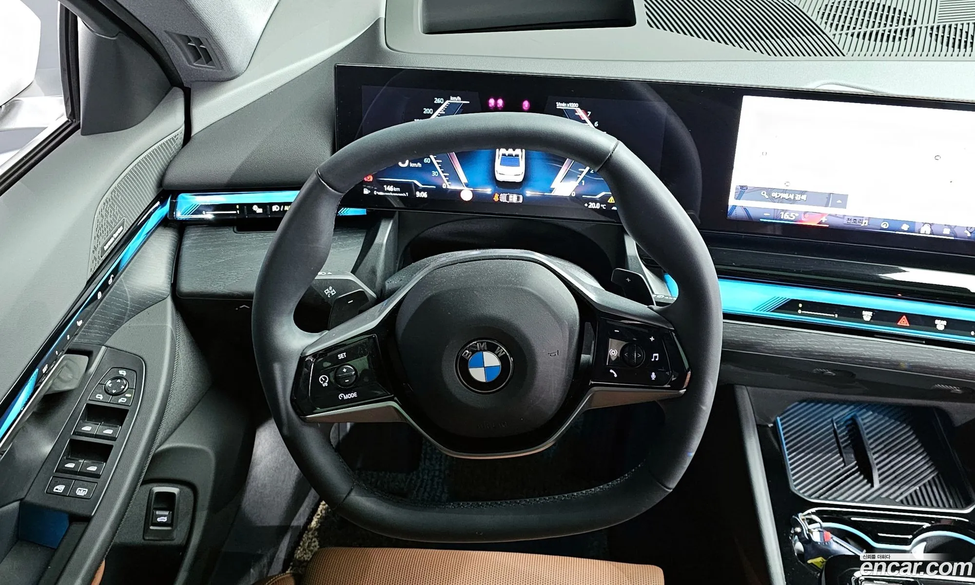 BMW 5 Series 2023 — 21