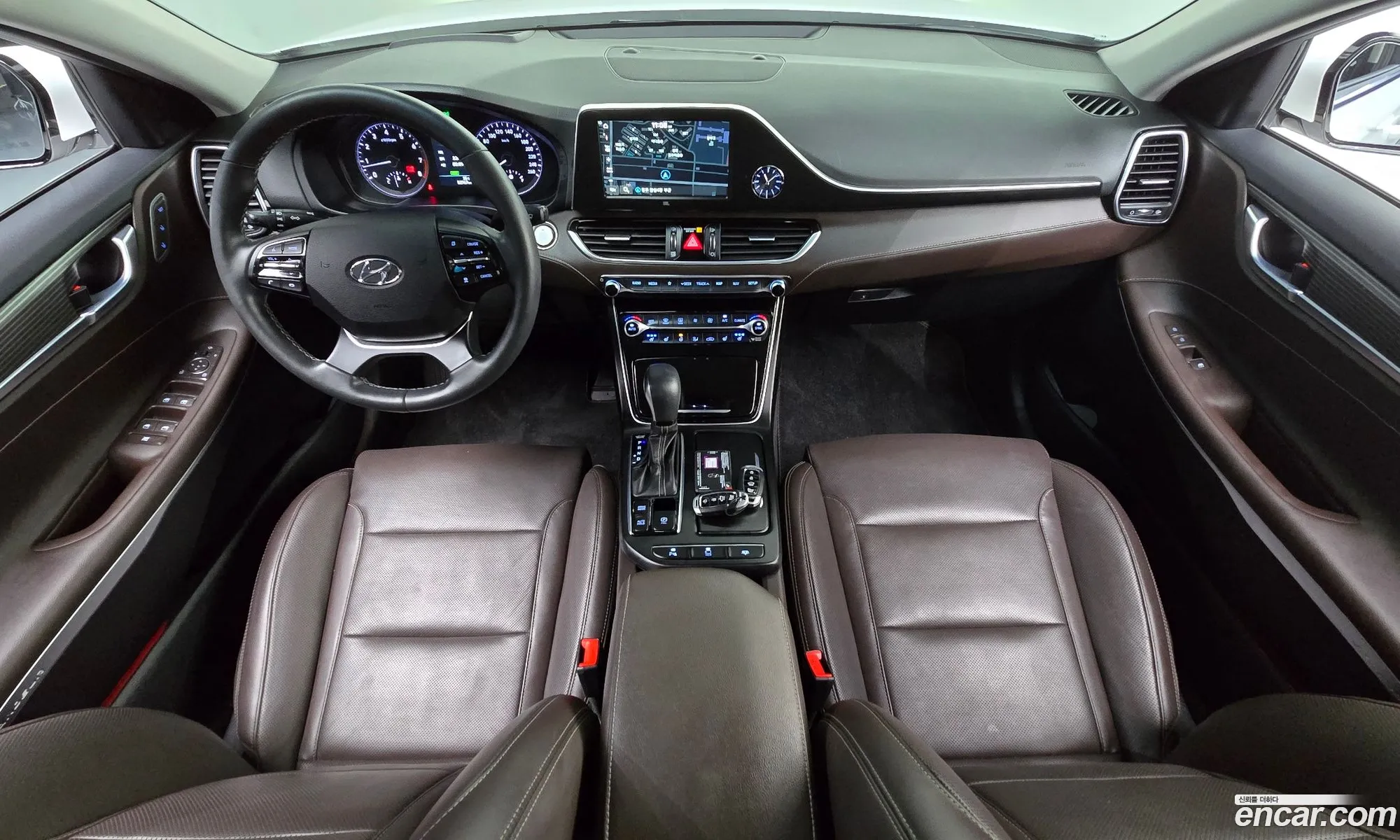 Hyundai Grandeur IG 2019 — 3