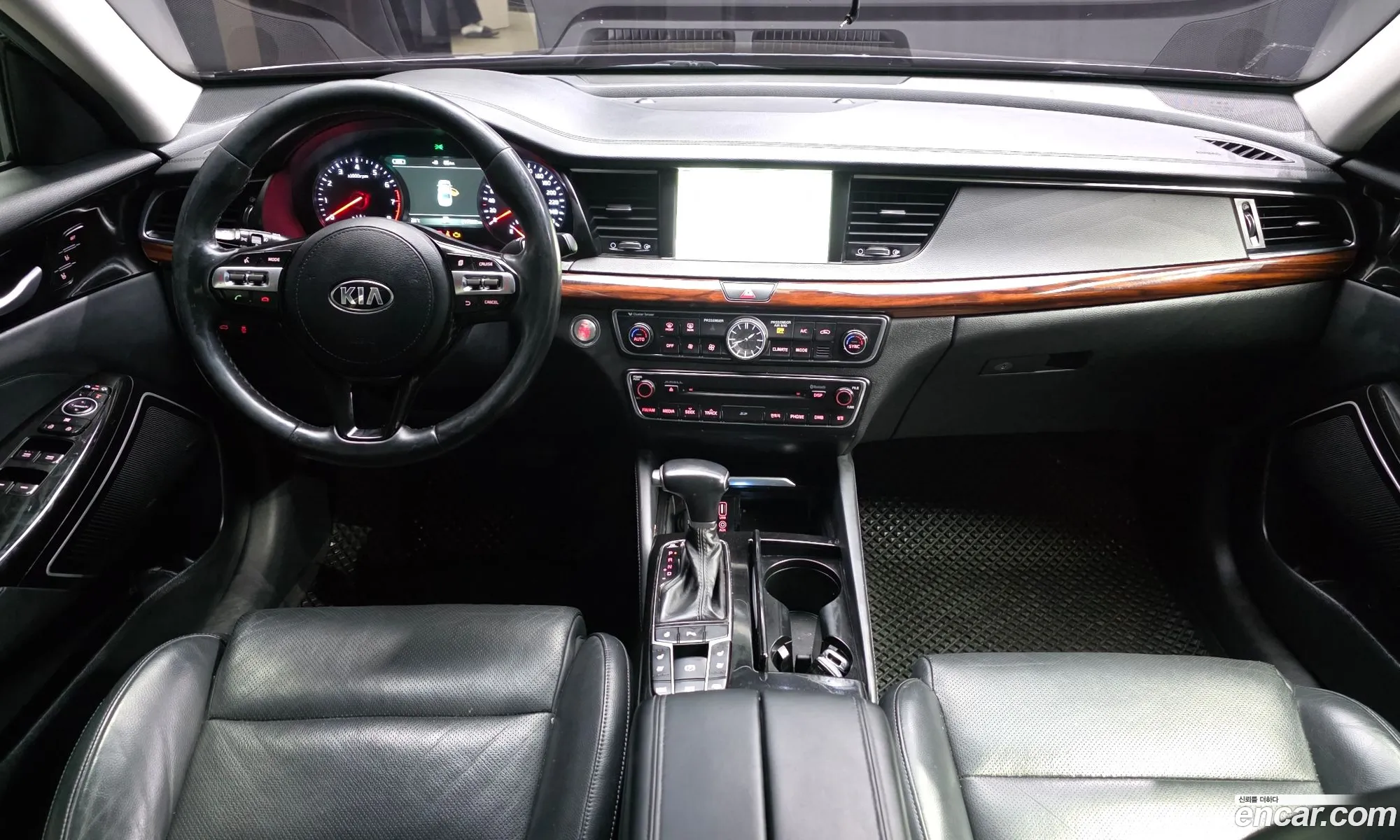 Kia K7 2016 — 3