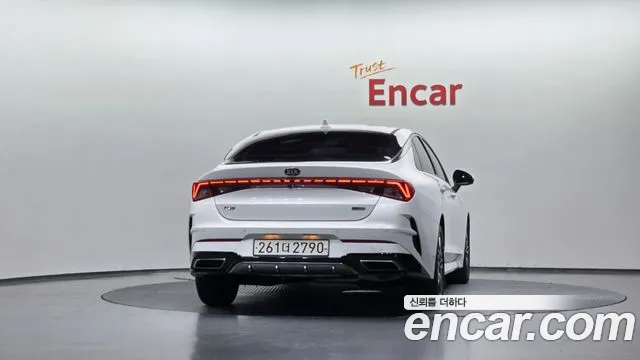 Kia K5 Hybrid 2021 — 3