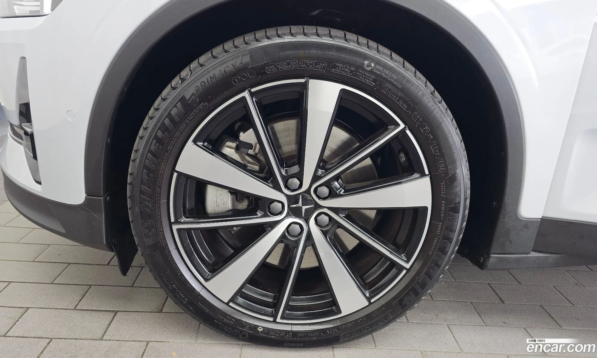 Polestar Polestar 2 2022 — 23