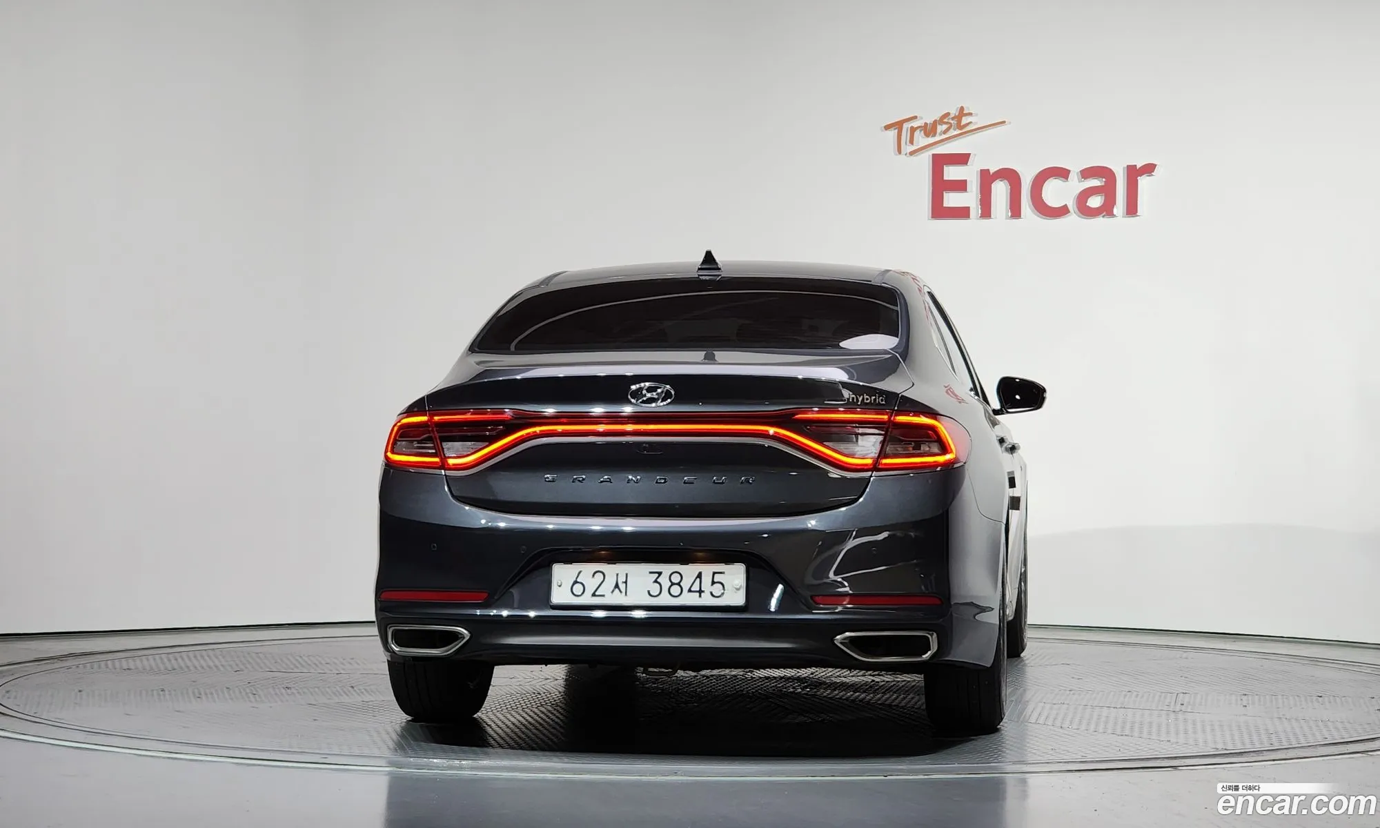 Hyundai Grandeur IG Hybrid 2017 — 4