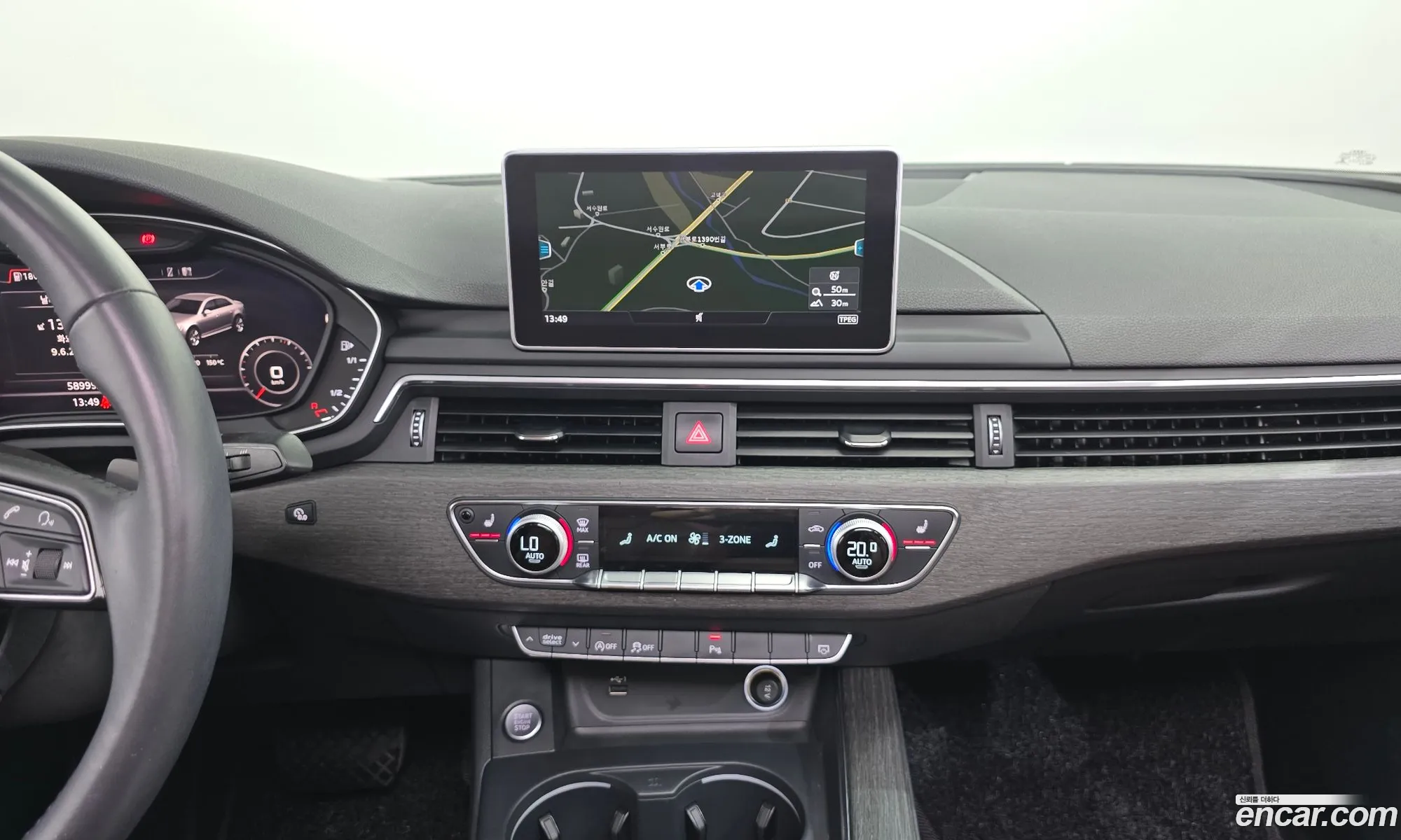 Audi A4 2019 WAUZZZF49KA121812 — 3
