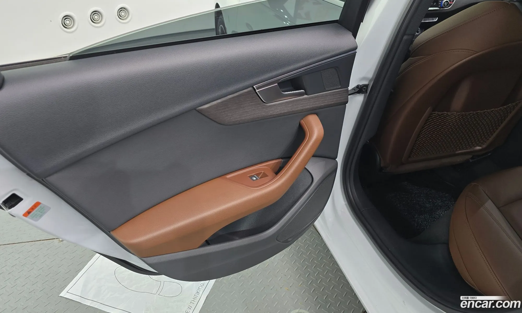 Audi A4 2019 WAUZZZF49KA121812 — 30