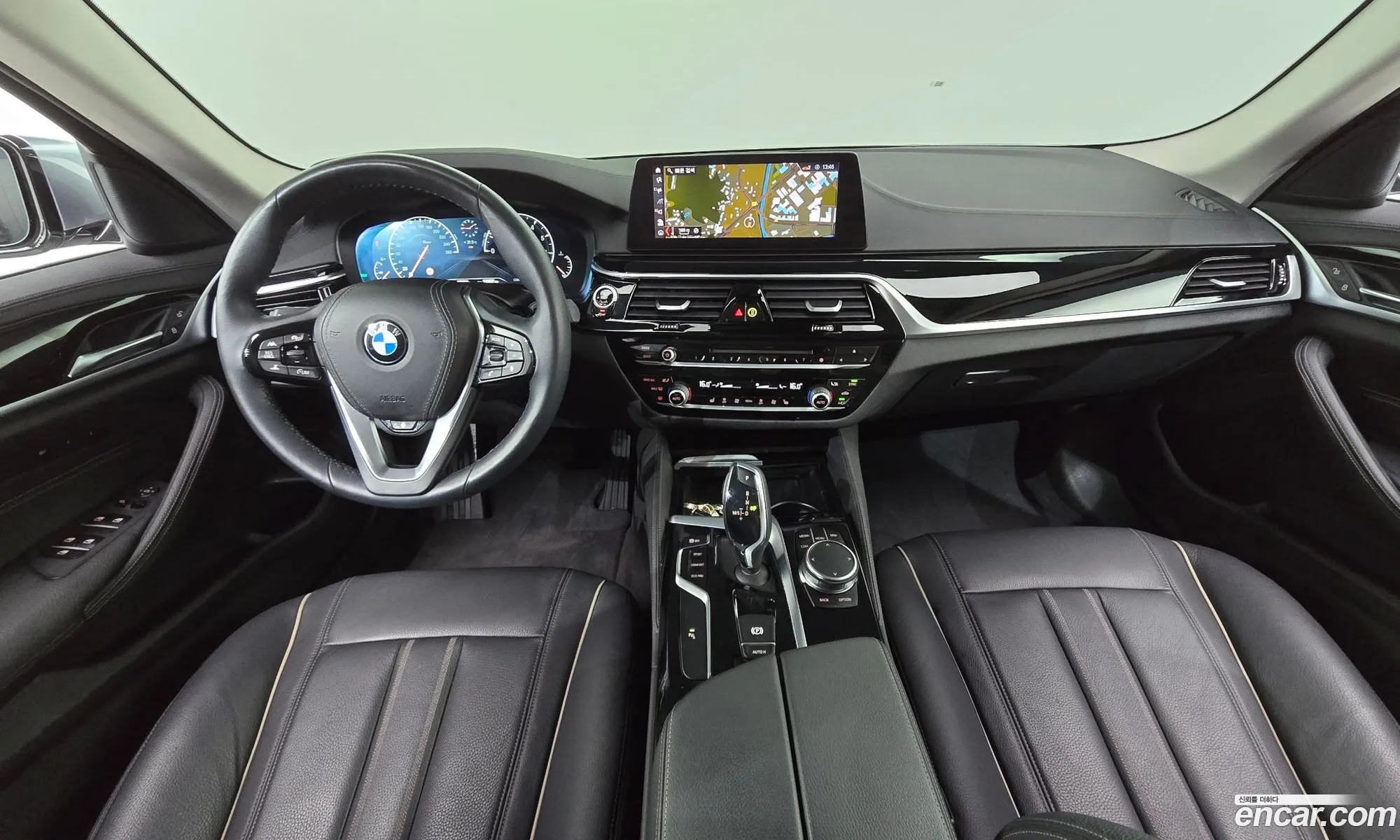 BMW 5 Series 2019 WBAJK7102KBP74843 — 28