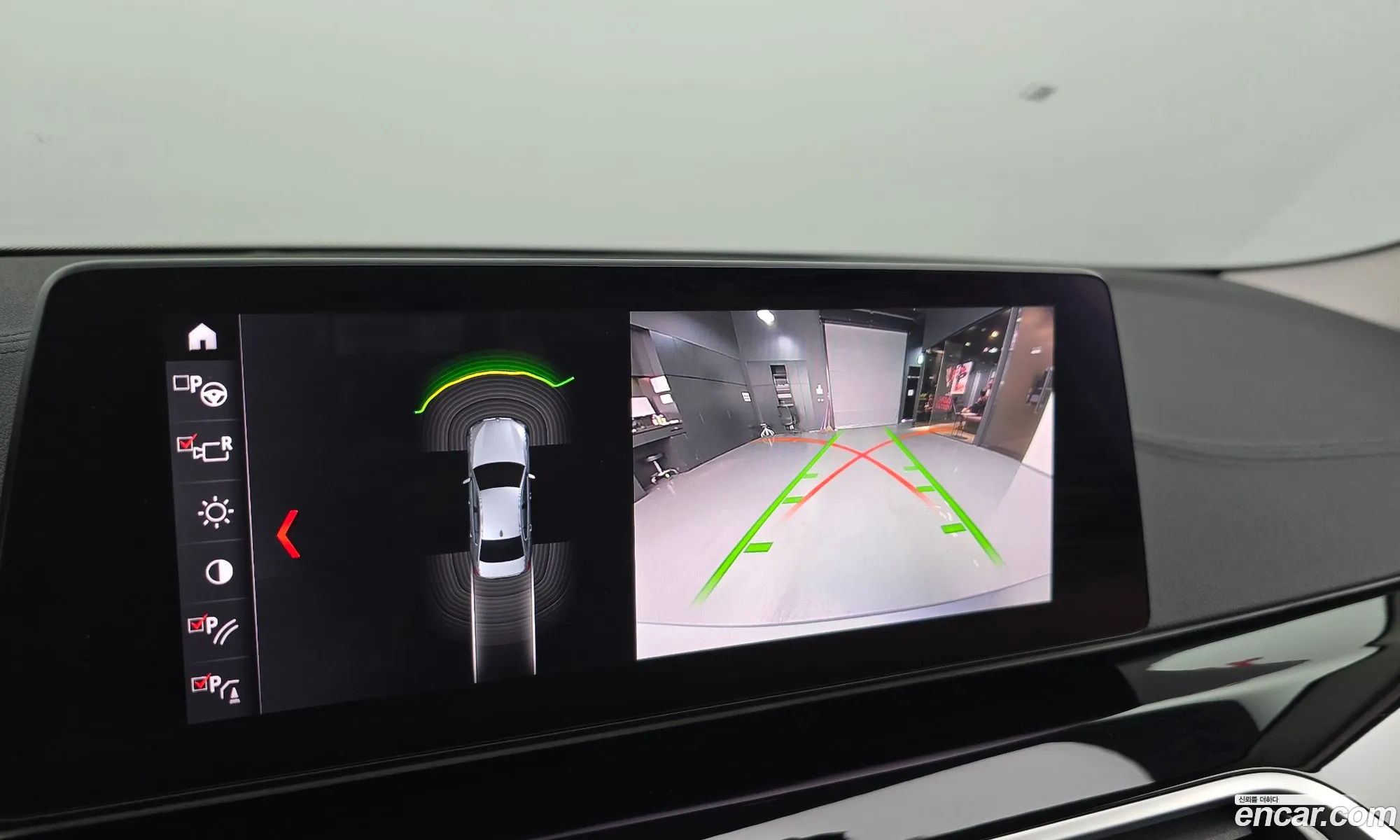 BMW 5 Series 2019 WBAJK7102KBP74843 — 33