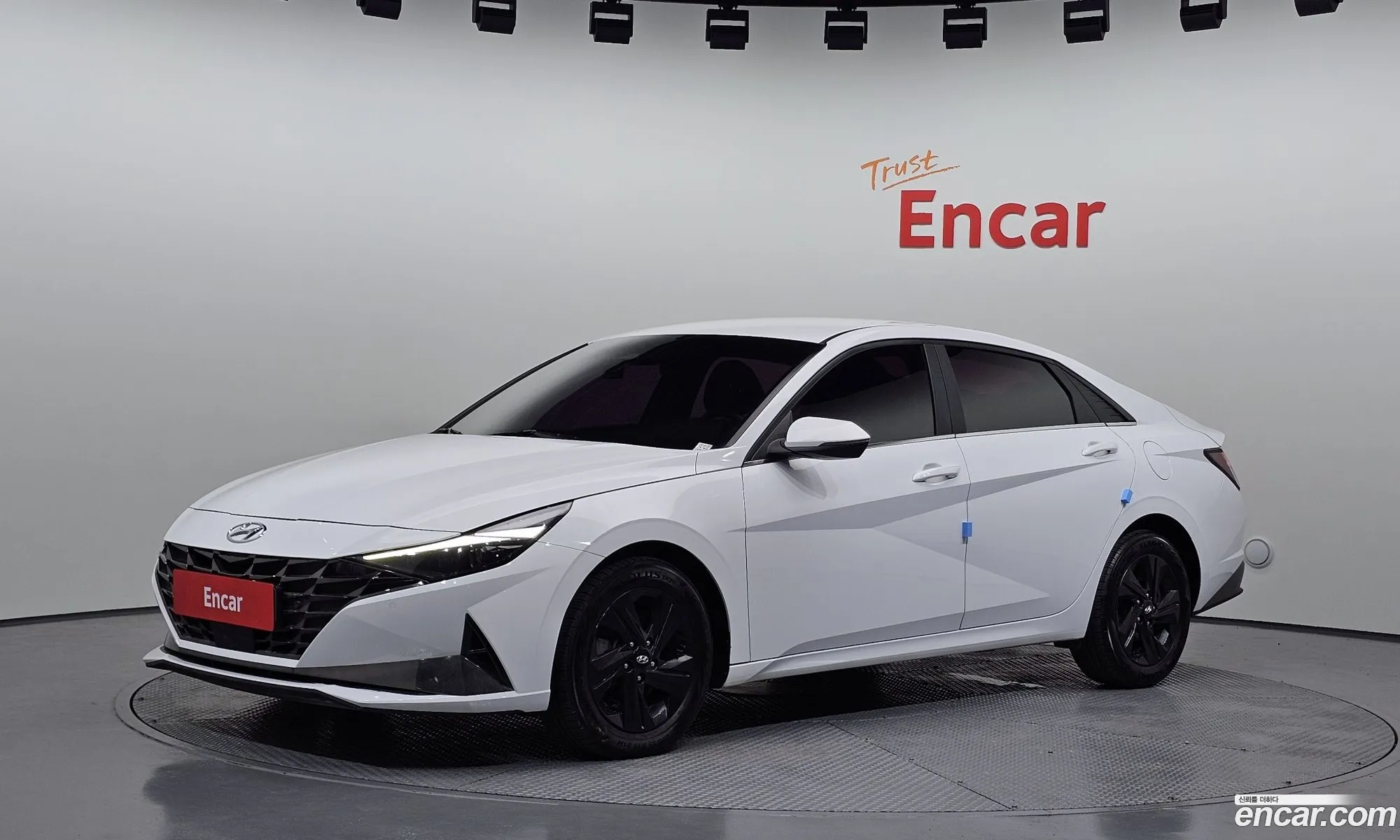 Hyundai Elantra 2020 — 4