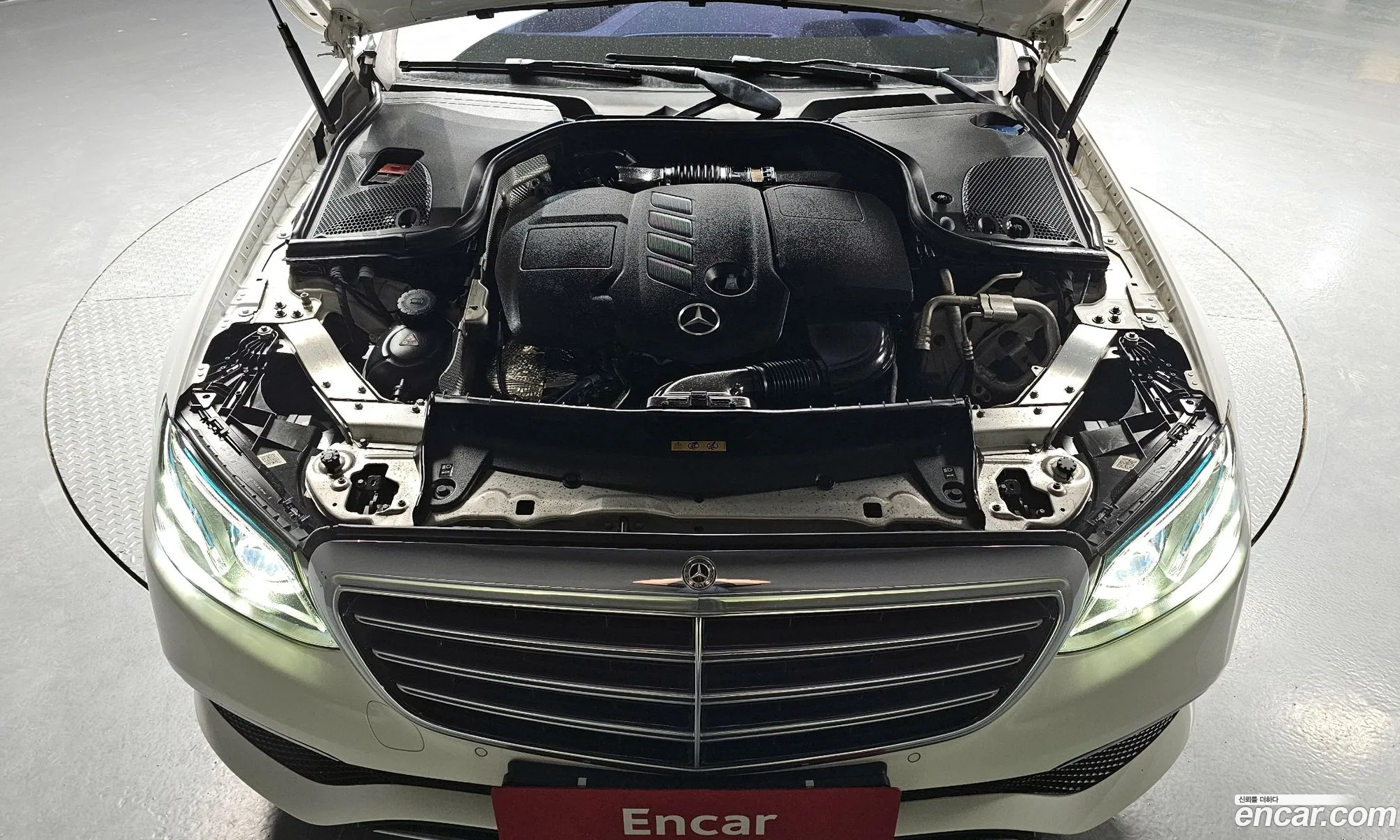 Mercedes-Benz E-Class W213 2017 WDDZF0FBXJA318580 — 5