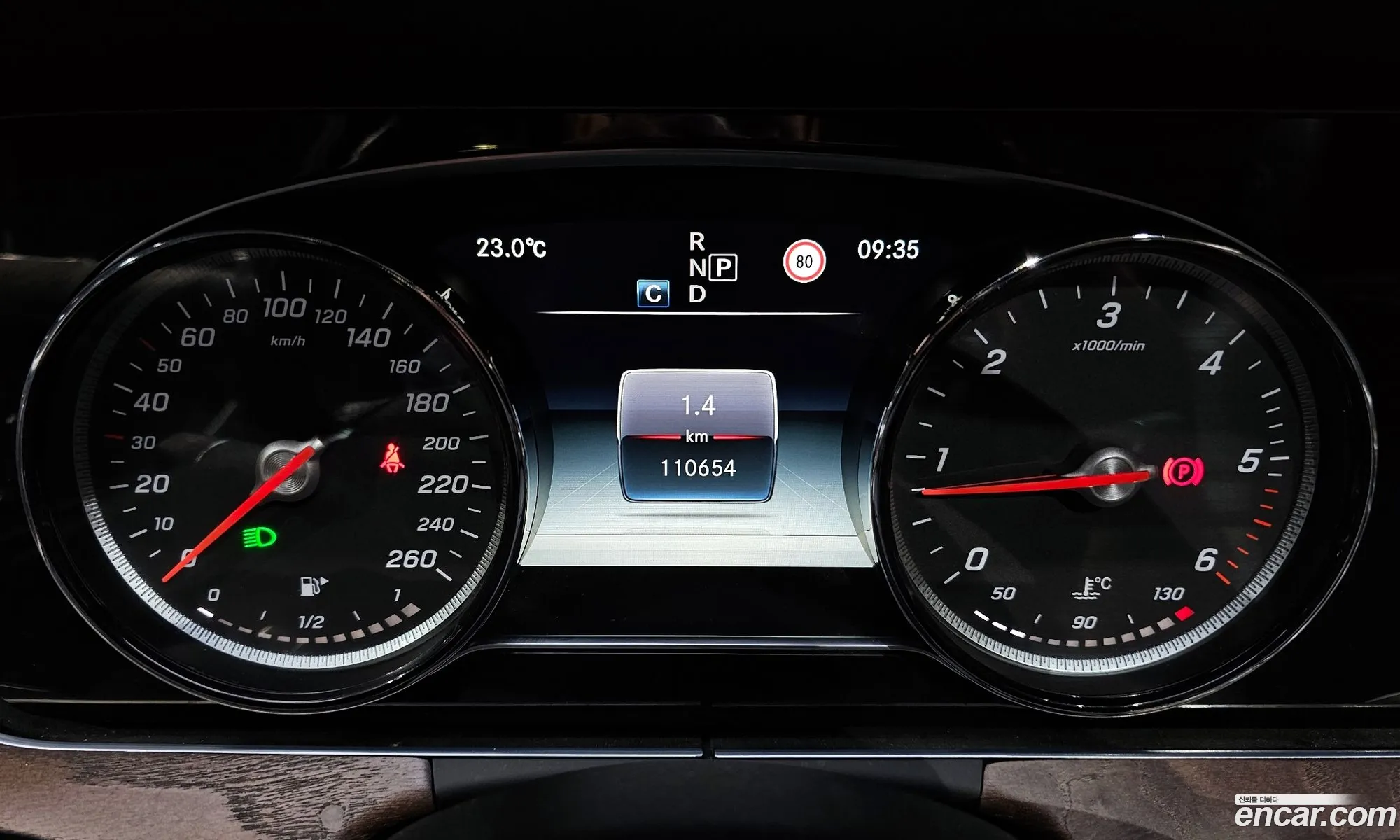 Mercedes-Benz E-Class W213 2017 WDDZF0FBXJA318580 — 4