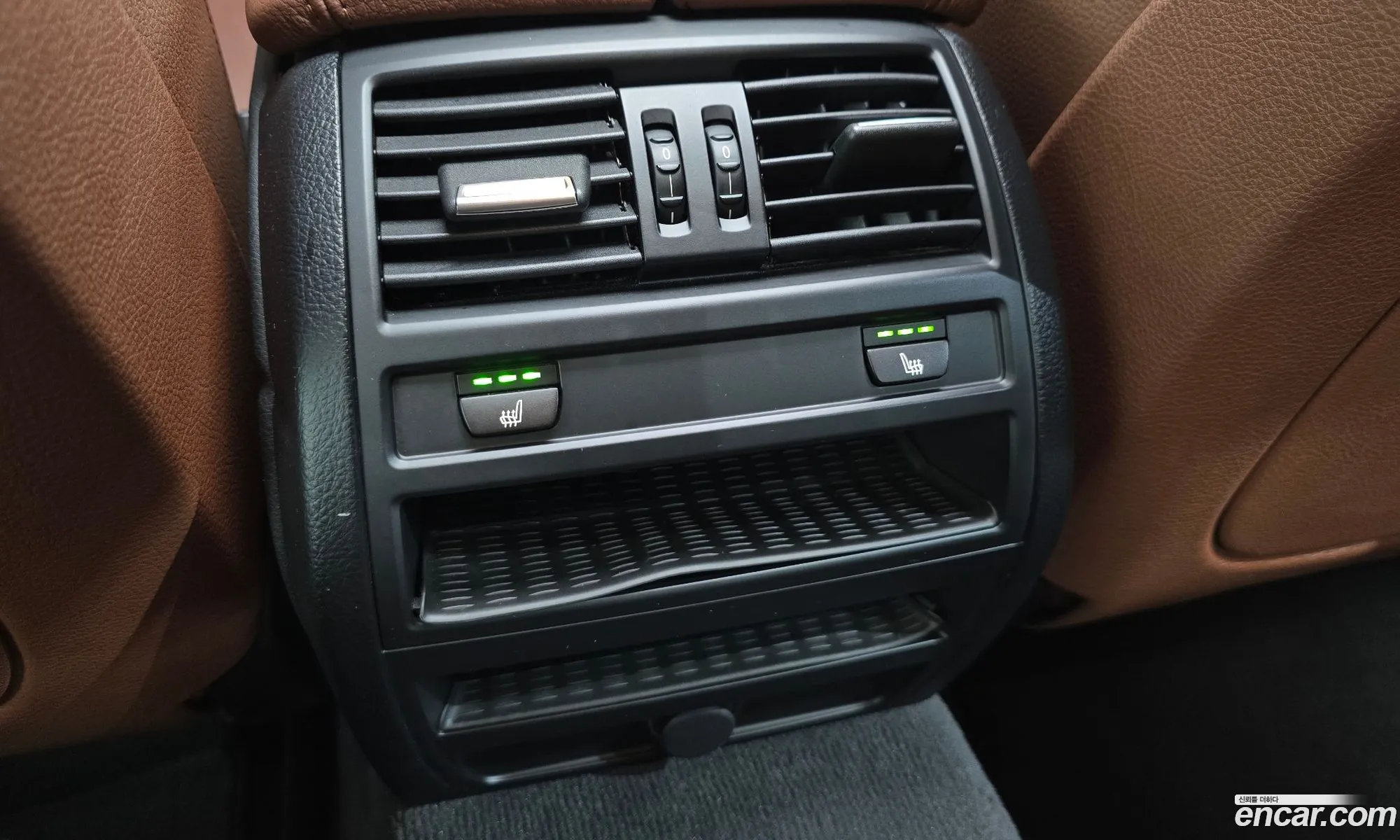 BMW 5 Series 2016 WBA5E5107GG207101 — 7