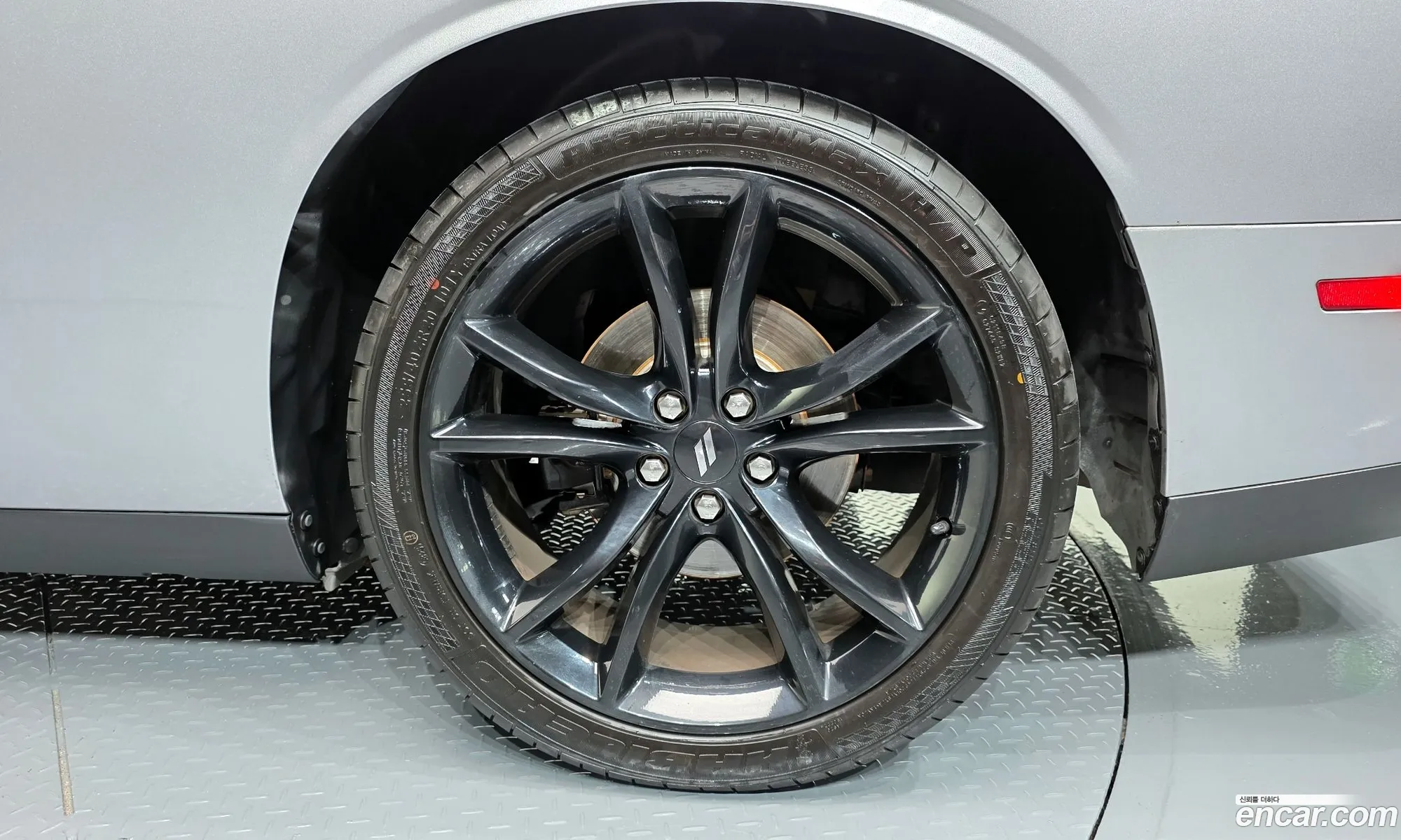 Dodge Challenger 2017 2C3CDZBT0HH656563 — 14