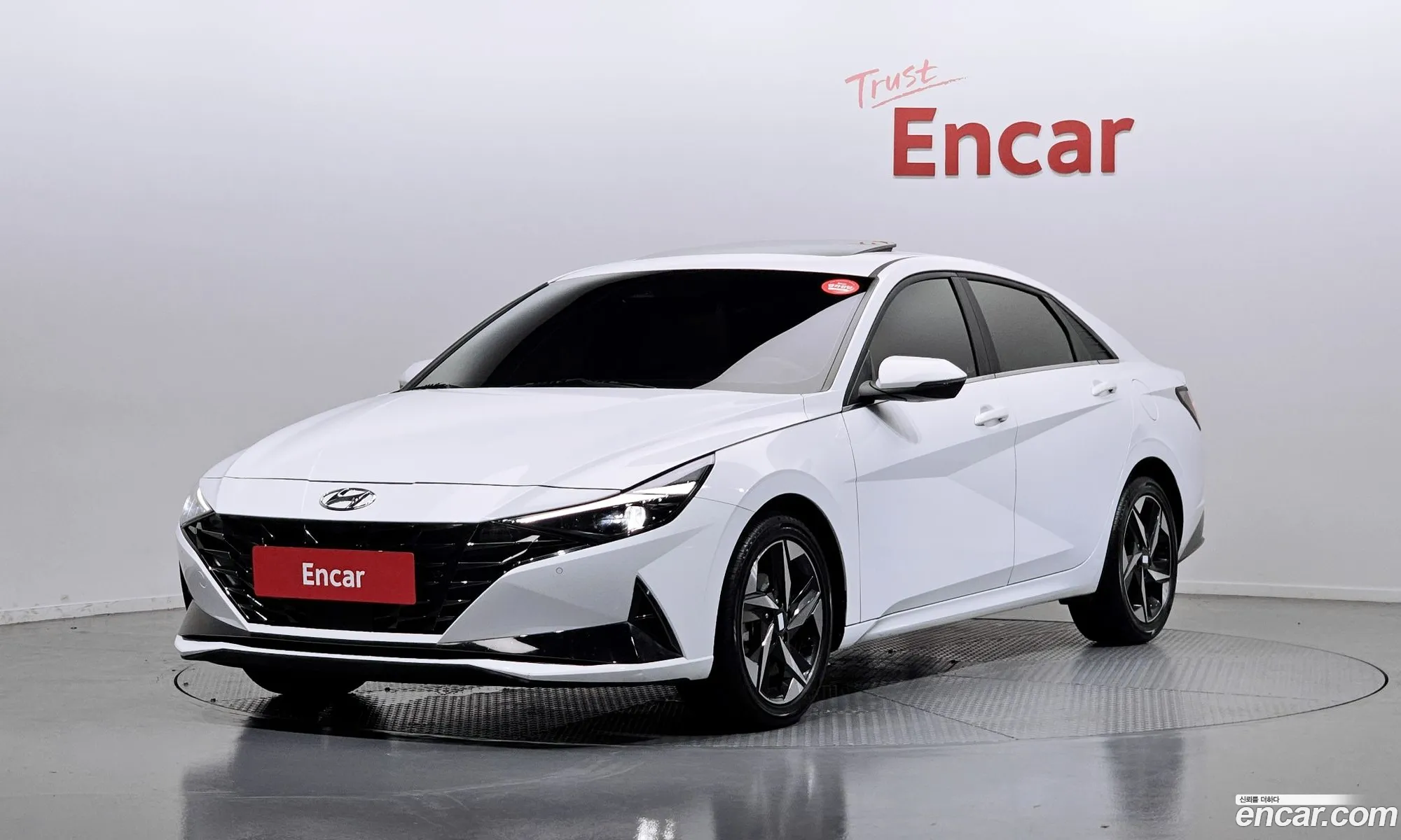 Hyundai Elantra 2021 — 4
