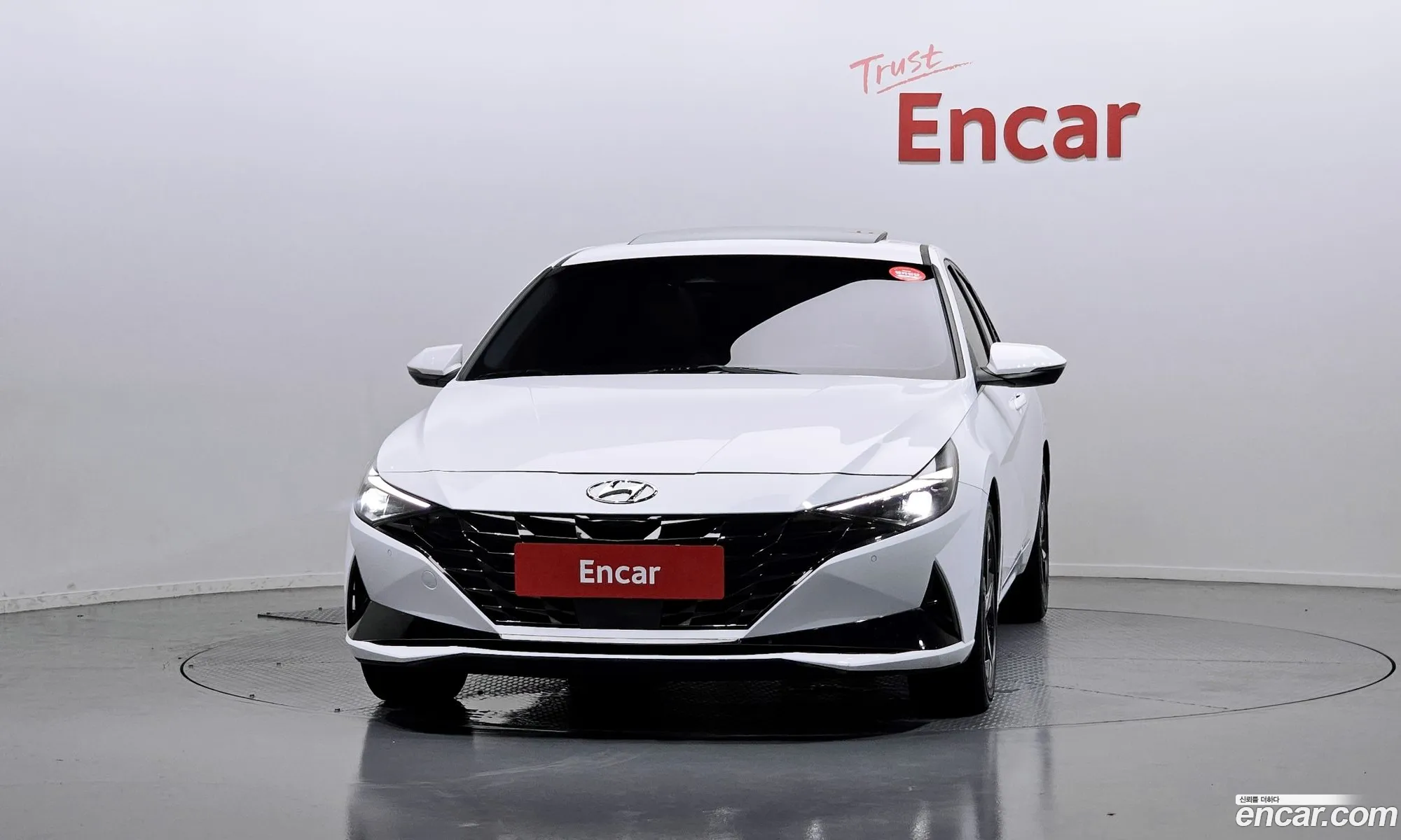 Hyundai Elantra 2021 — 2