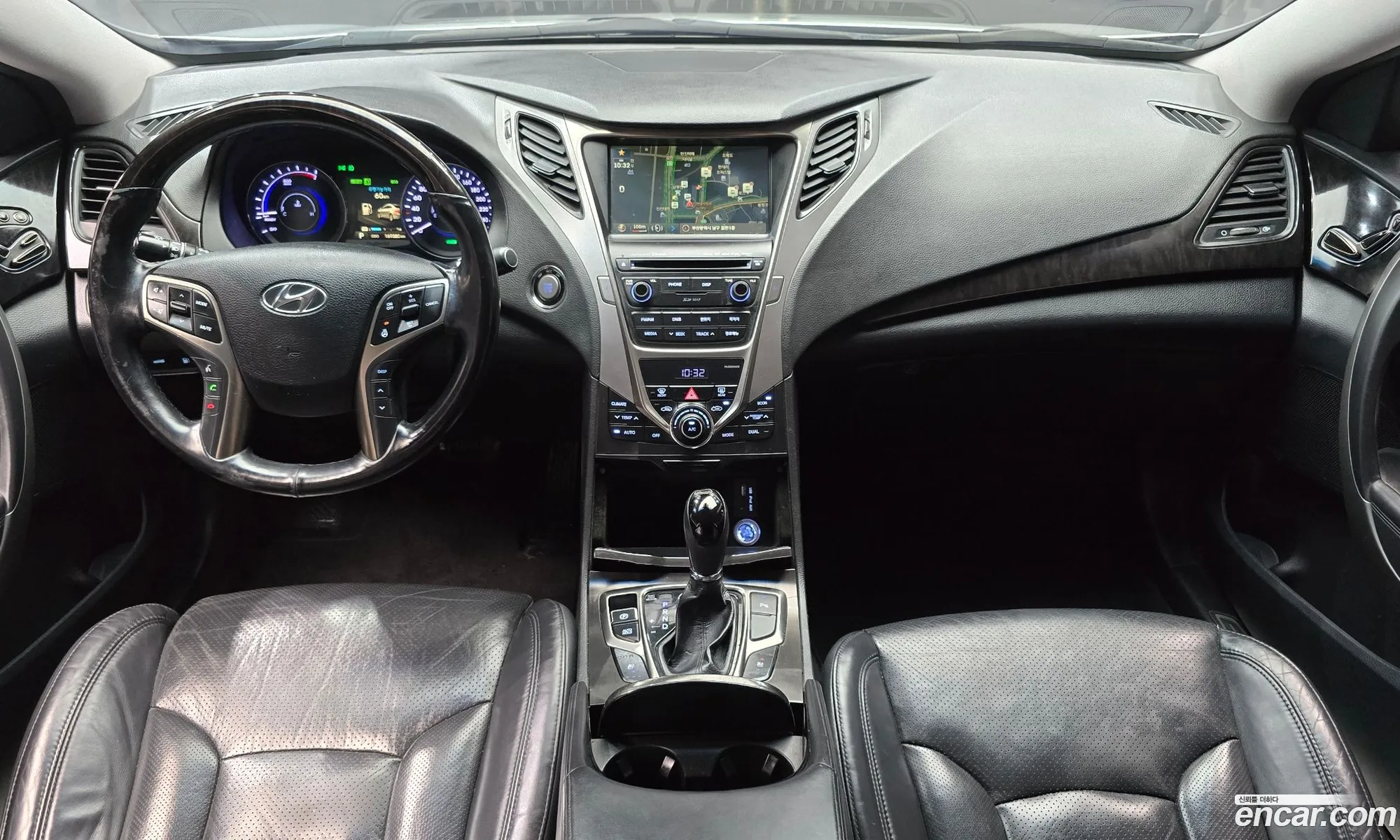 Hyundai Grandeur HG Hybrid 2014 — 4