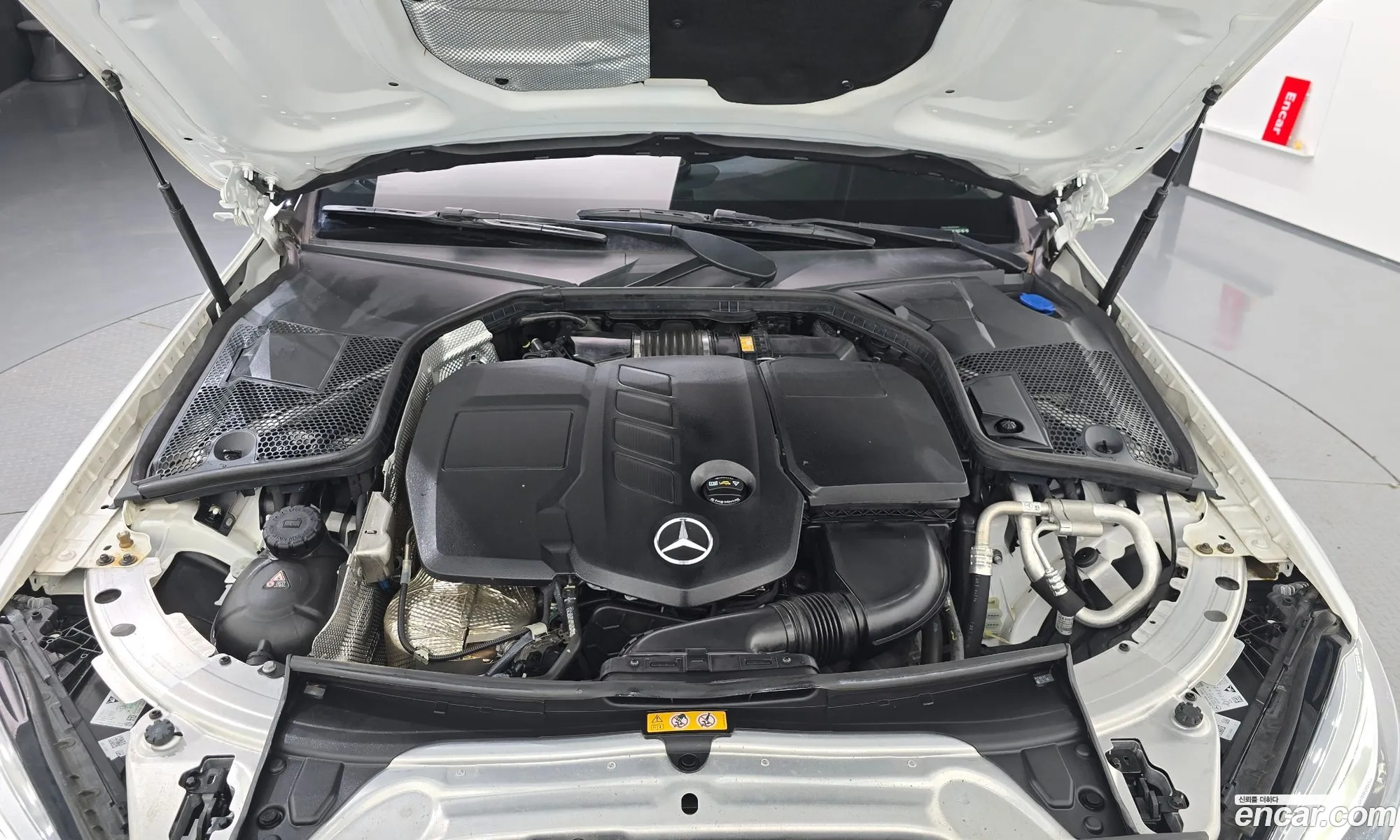 Mercedes-Benz C-Class W205 2019 — 10