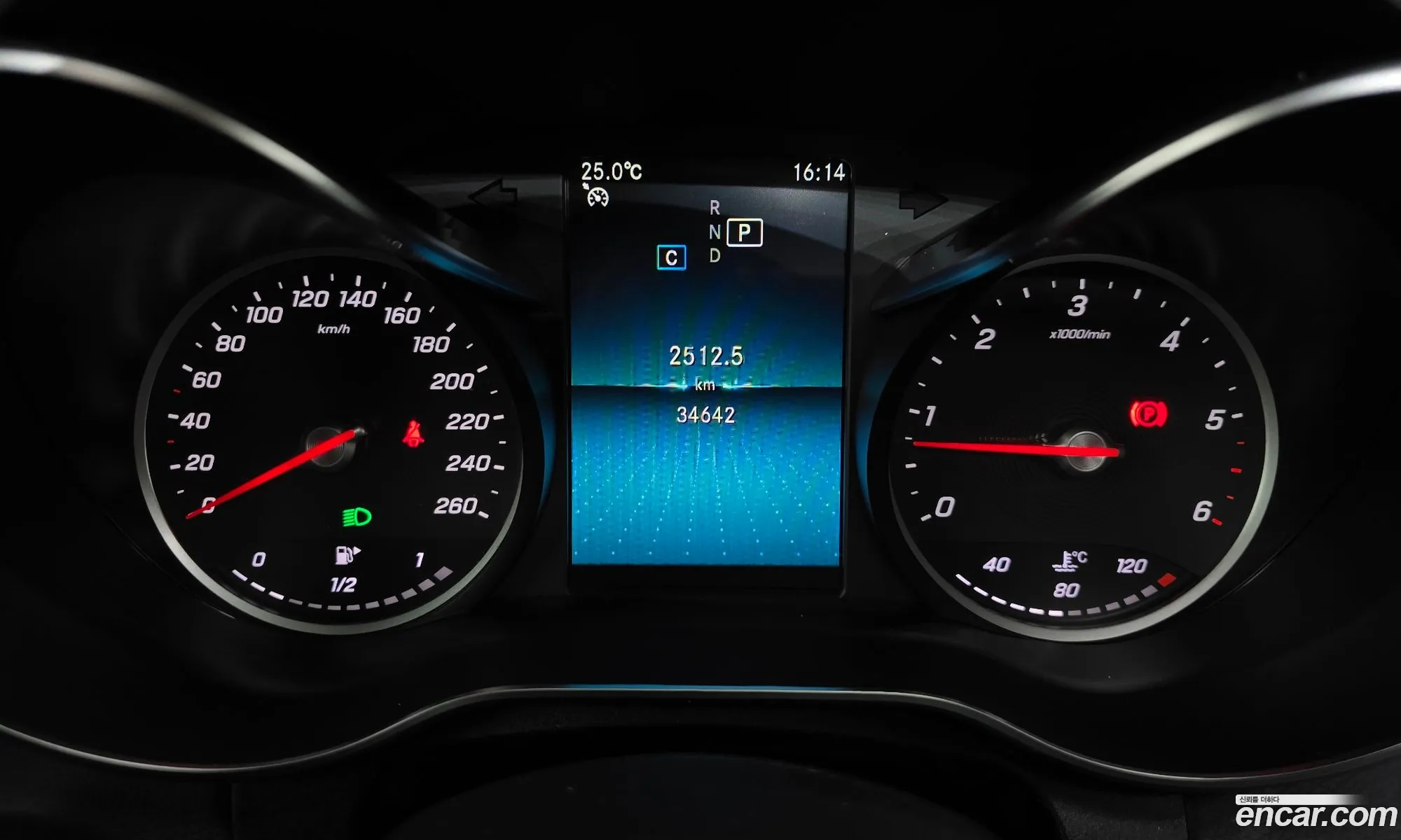 Mercedes-Benz C-Class W205 2019 — 22