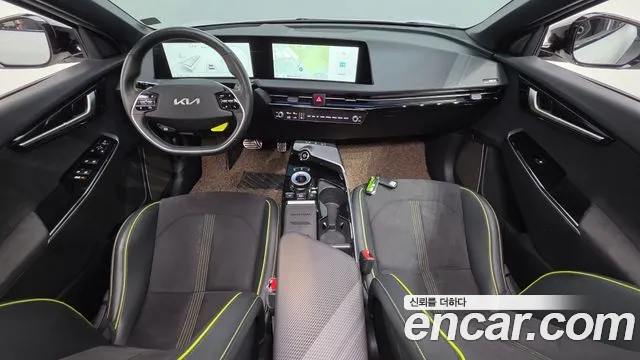 Kia EV6 2023 — 4