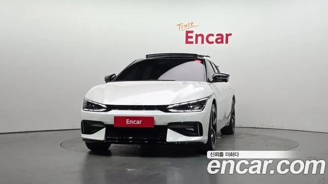 Kia EV6 2023 — 2