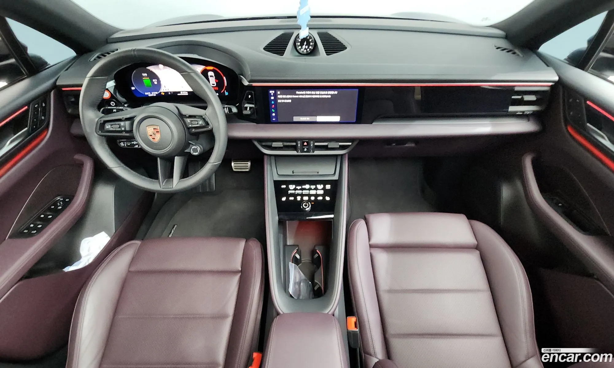 Porsche Macan EV 2025 11111111111111111 — 4