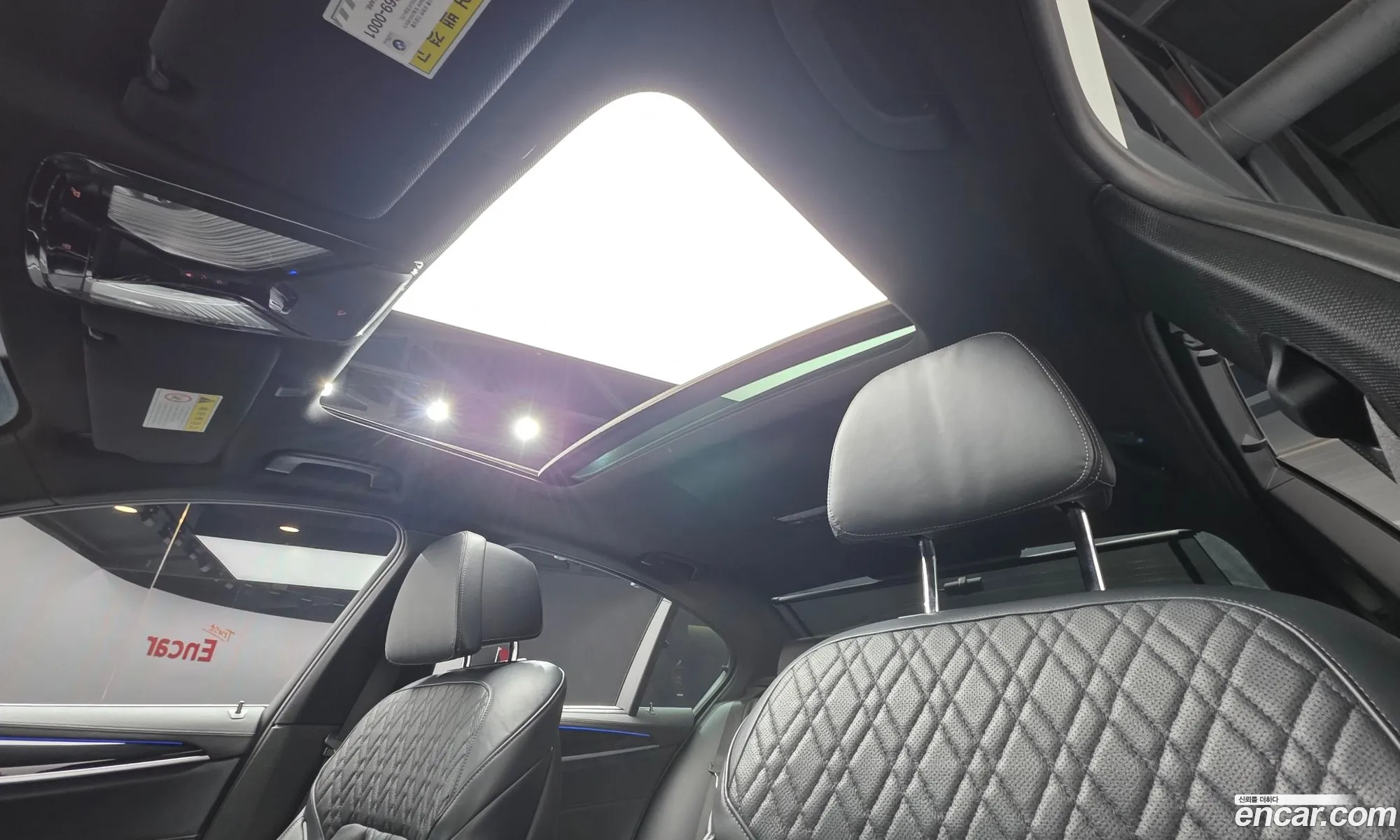 BMW 5 Series 2019 WBAJF5100LWW64988 — 18