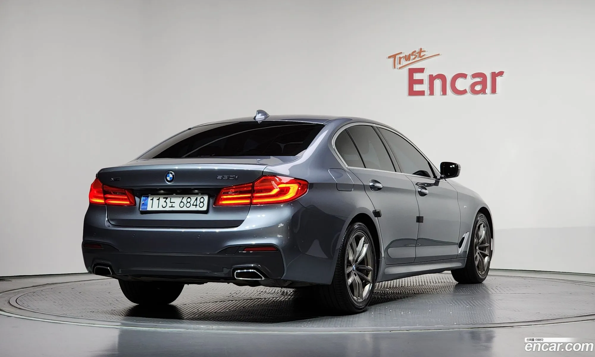 BMW 5 Series 2018 WBAJD9104JWC12023 — 9