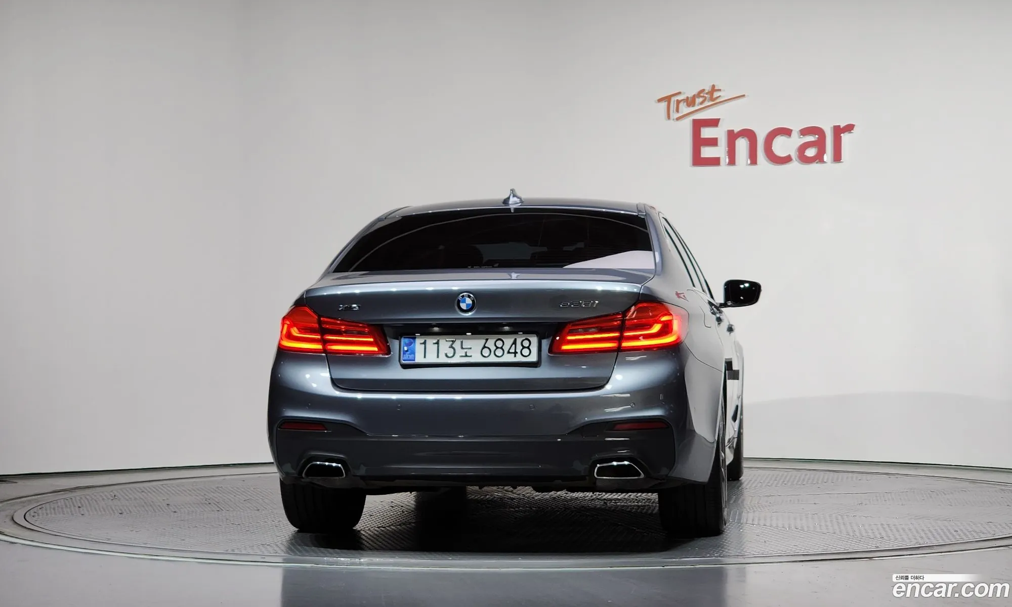 BMW 5 Series 2018 WBAJD9104JWC12023 — 13