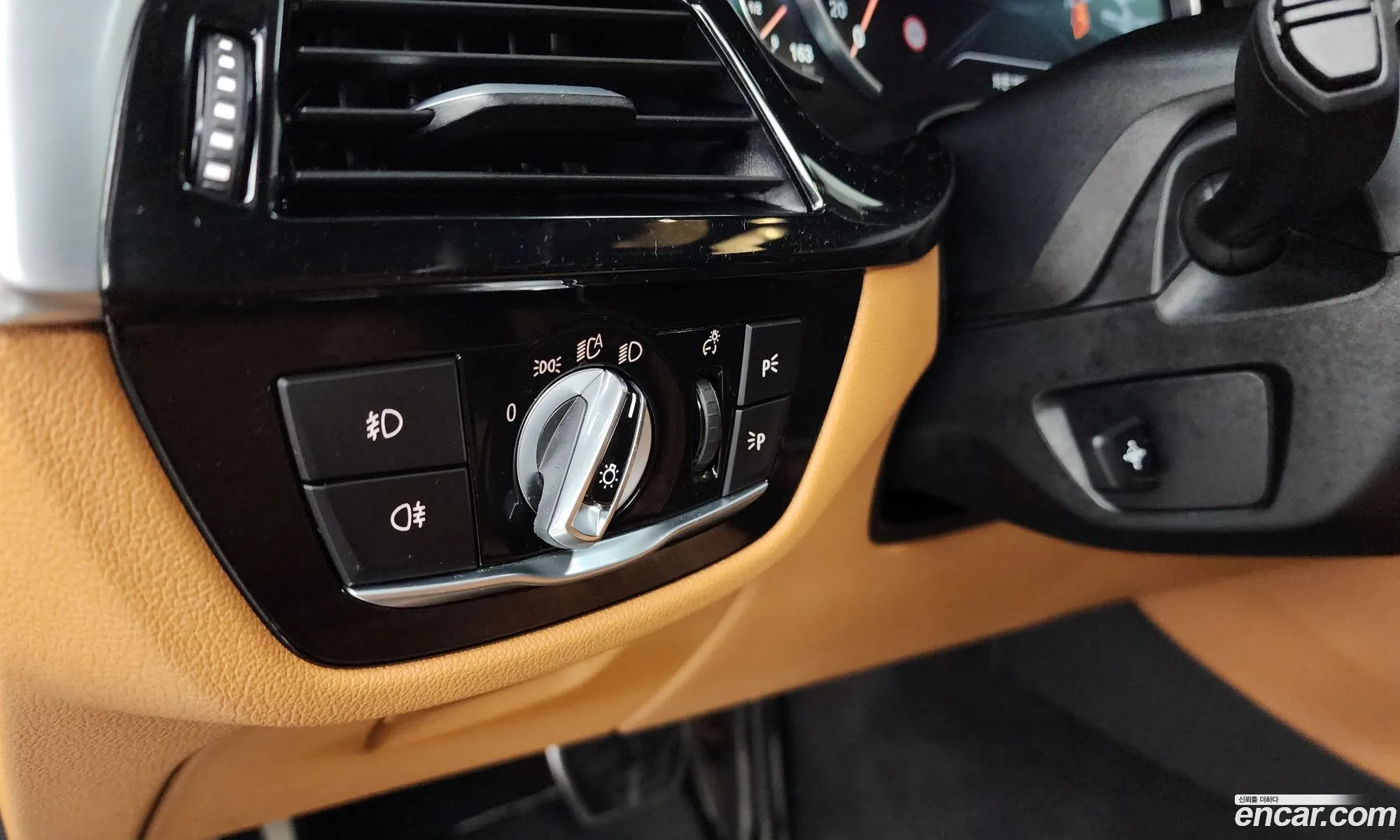 BMW 5 Series 2018 WBAJD9104JWC12023 — 4