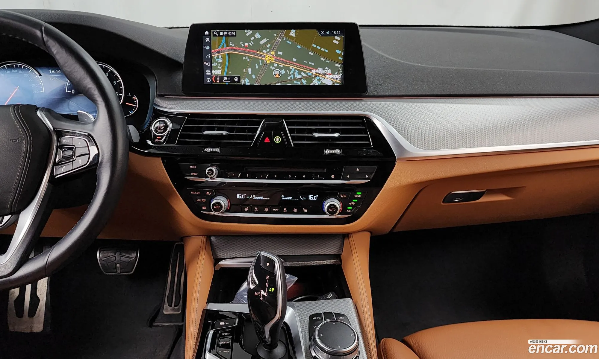 BMW 5 Series 2018 WBAJD9104JWC12023 — 12