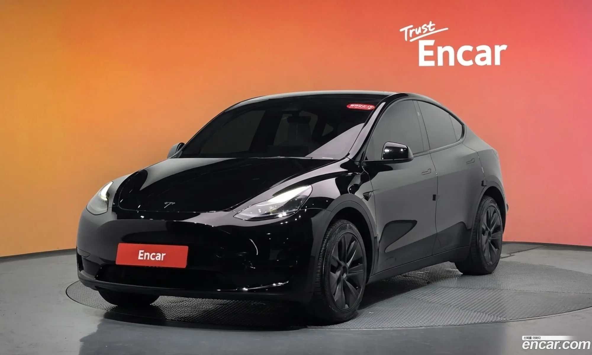 Tesla Model Y 2024 — 23